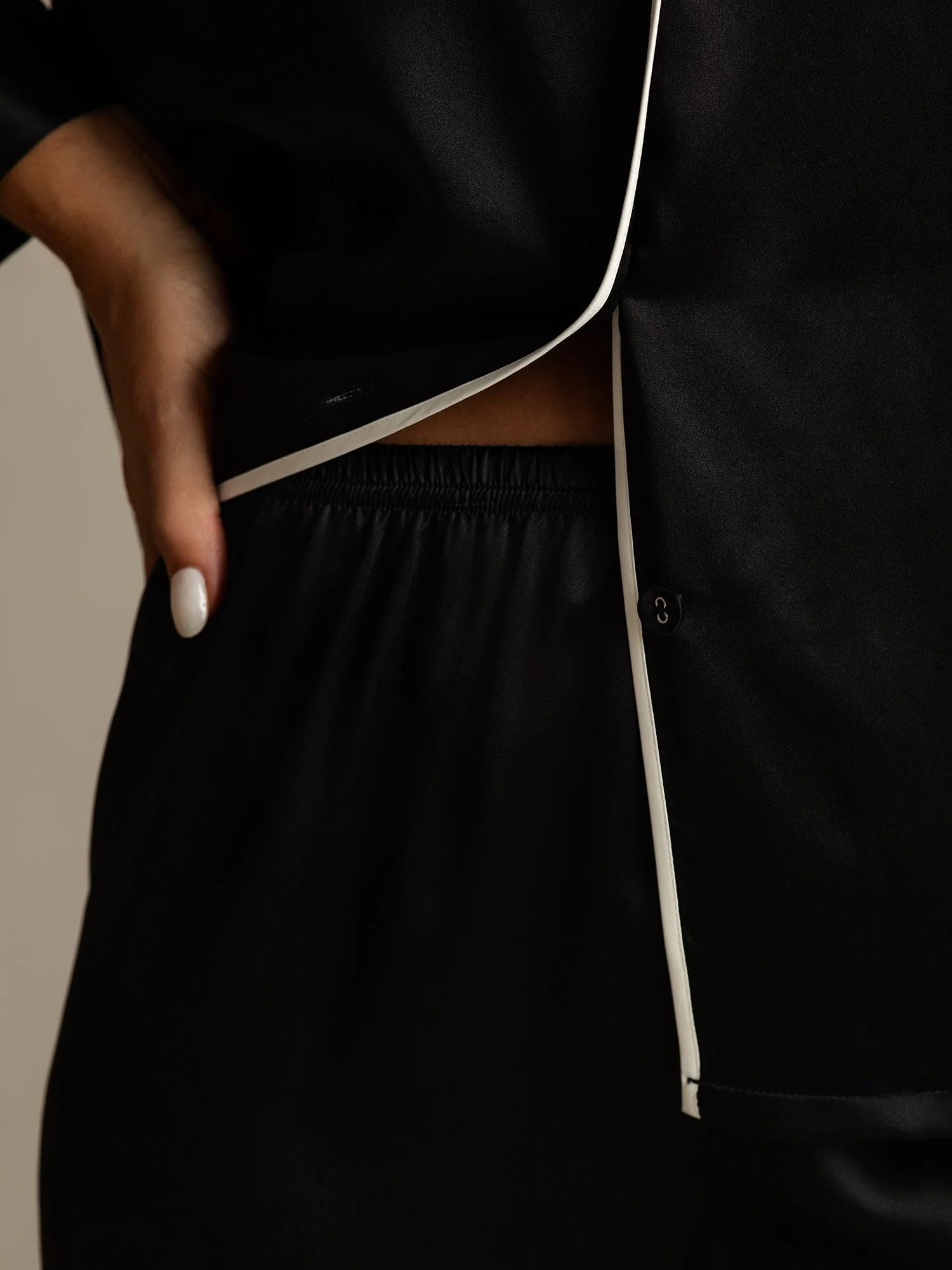 100% Mulberry Silk Classic Pajama Set - Image 29