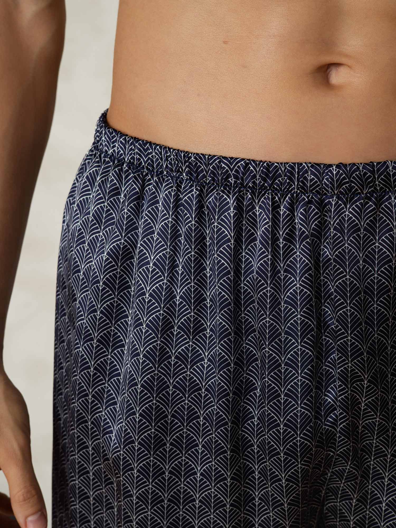 Pure Silk Navy Ginkgo Print Elastic Waist Men's Sleep Shorts - Image 7