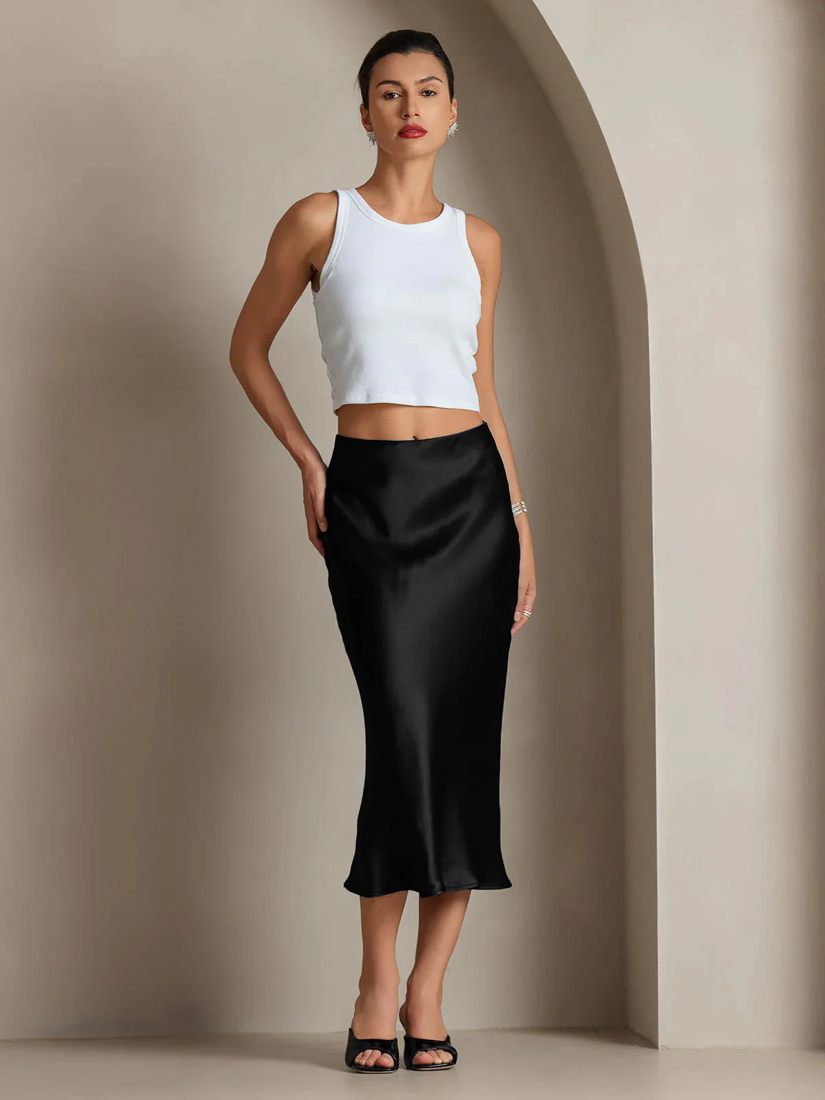 19Momme Mulberry Silk Stretch Long Straight Skirt - Image 9