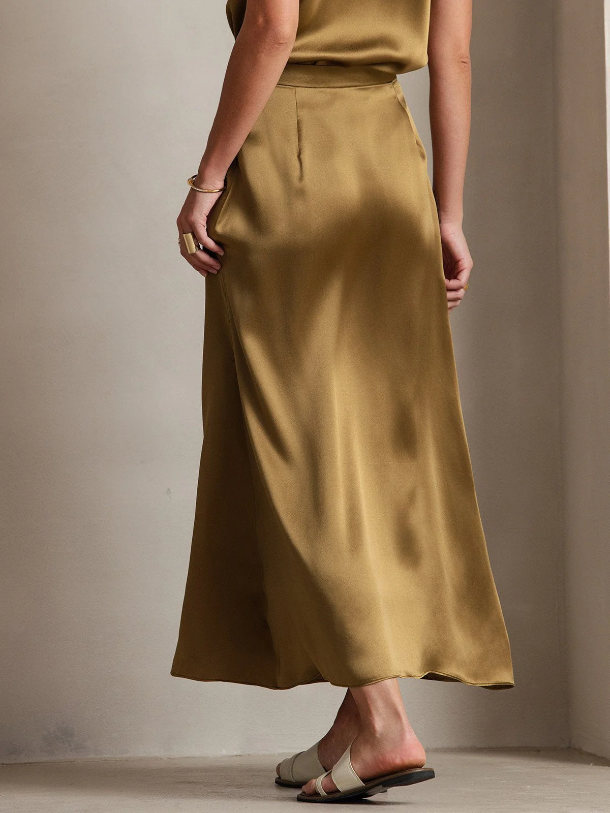 19Momme Silk A Line Maxi Skirt with Zipper Design - Image 31
