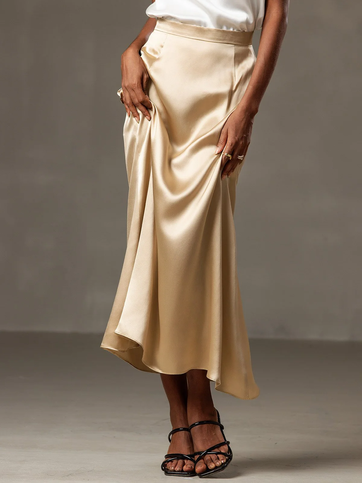 19Momme Silk A Line Maxi Skirt with Zipper Design - Image 35