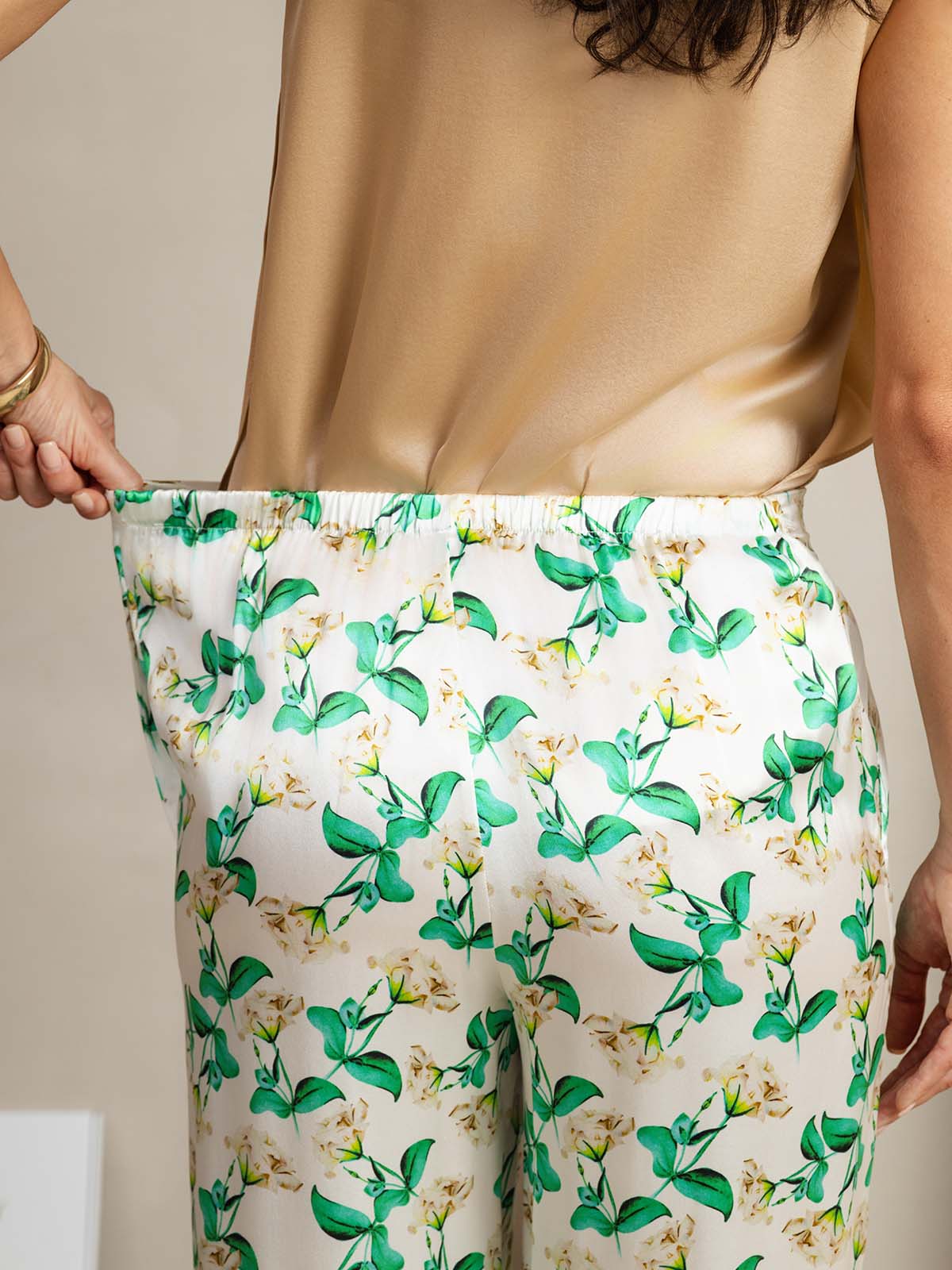 19Momme Silk Green Floral Print Wide Leg Women's Pants With Side Pockets Design - Image 5