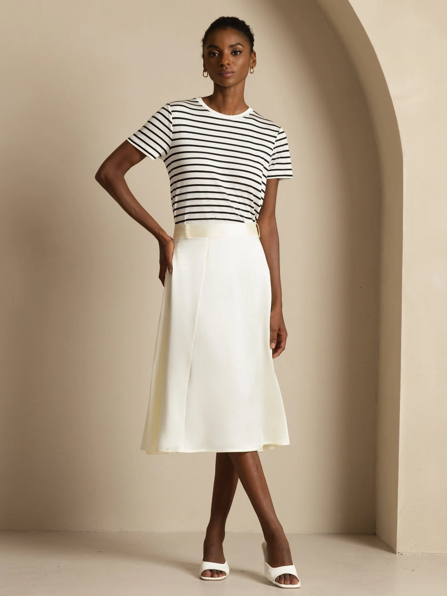 19Momme Silk High-Waist A-Line Midi Skirt with Pockets - Image 27