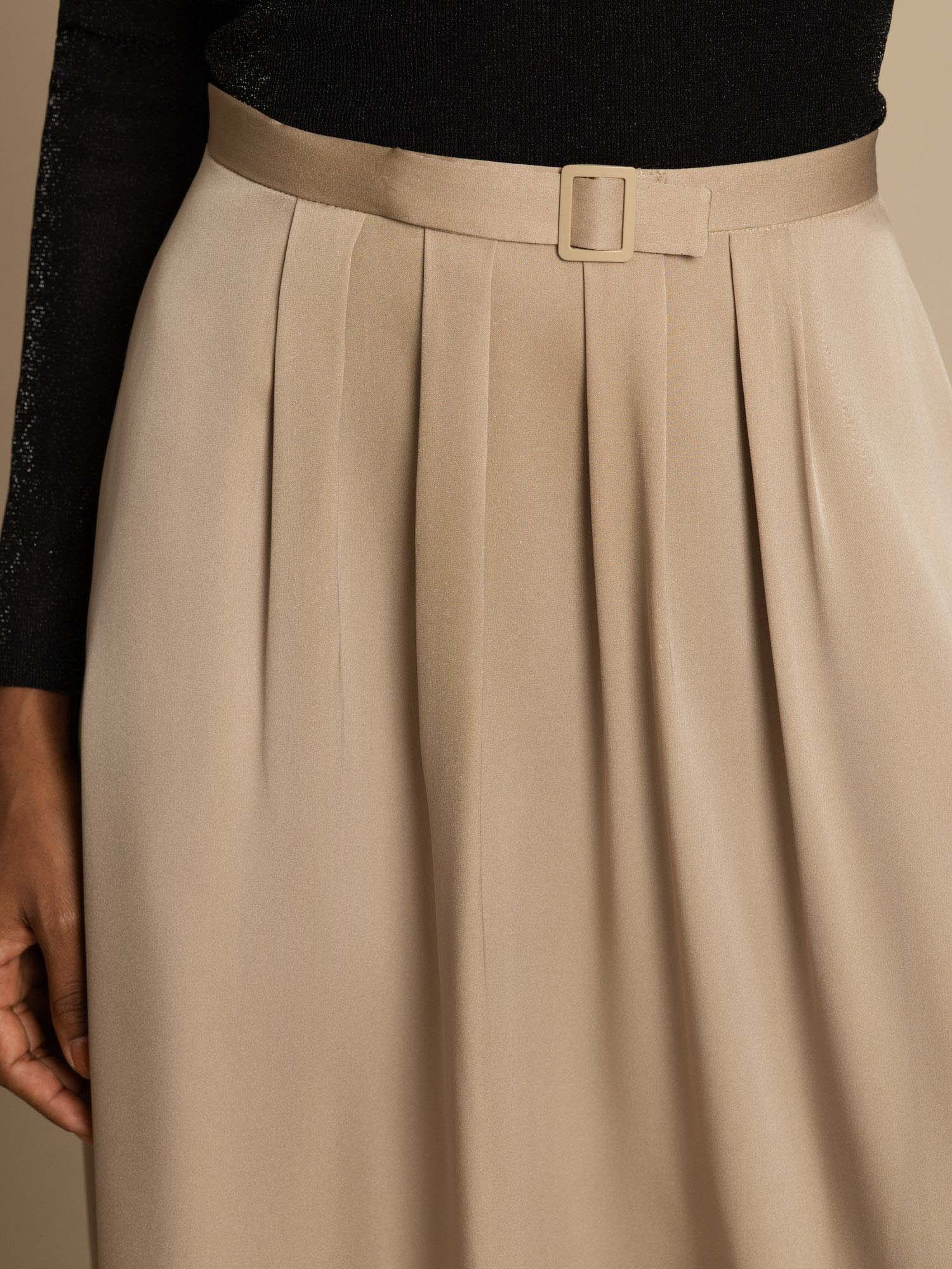 19Momme Silk High Waist A-Line Pleated Midi Skirt with Pockets - Image 7