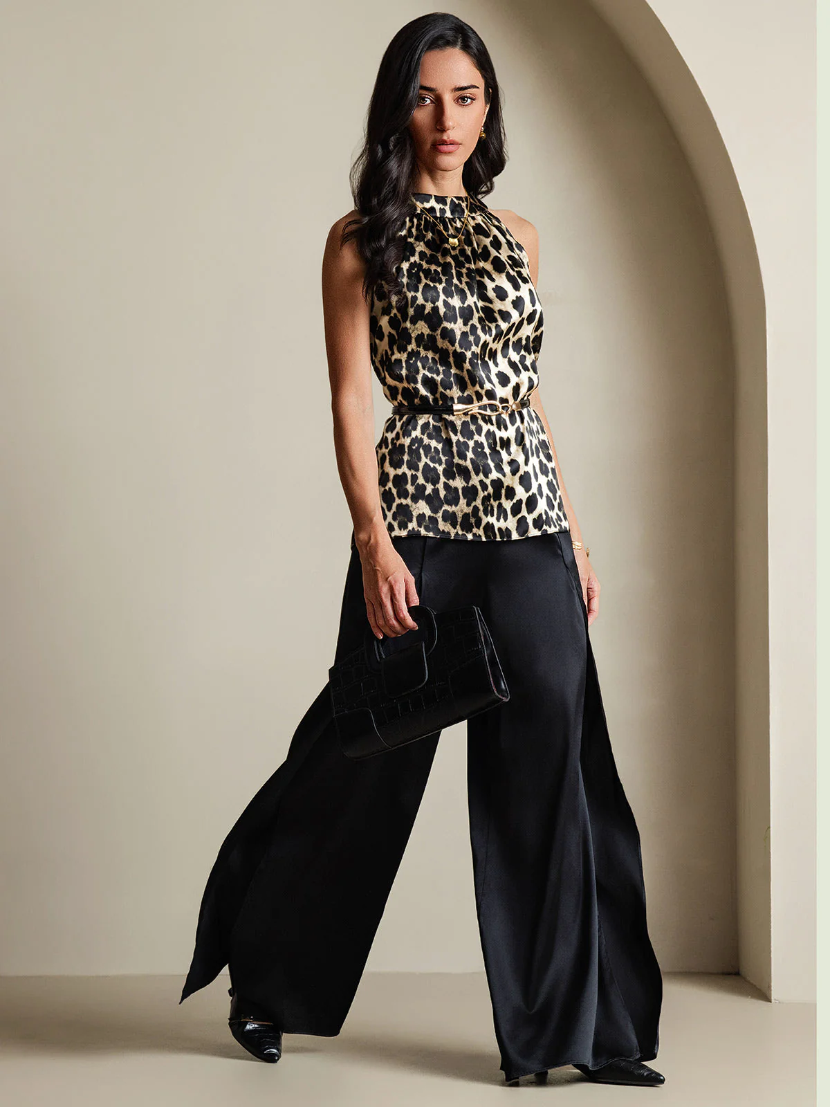 19Momme Silk Leopard Print Sleeveless Halter Neck Women's Top - Image 5