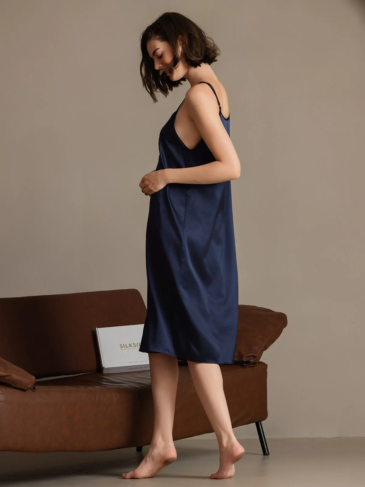 Clearance(US Warehouse) - 19Momme Silk Spaghetti Strap Square Neck Knee Dress - Image 2