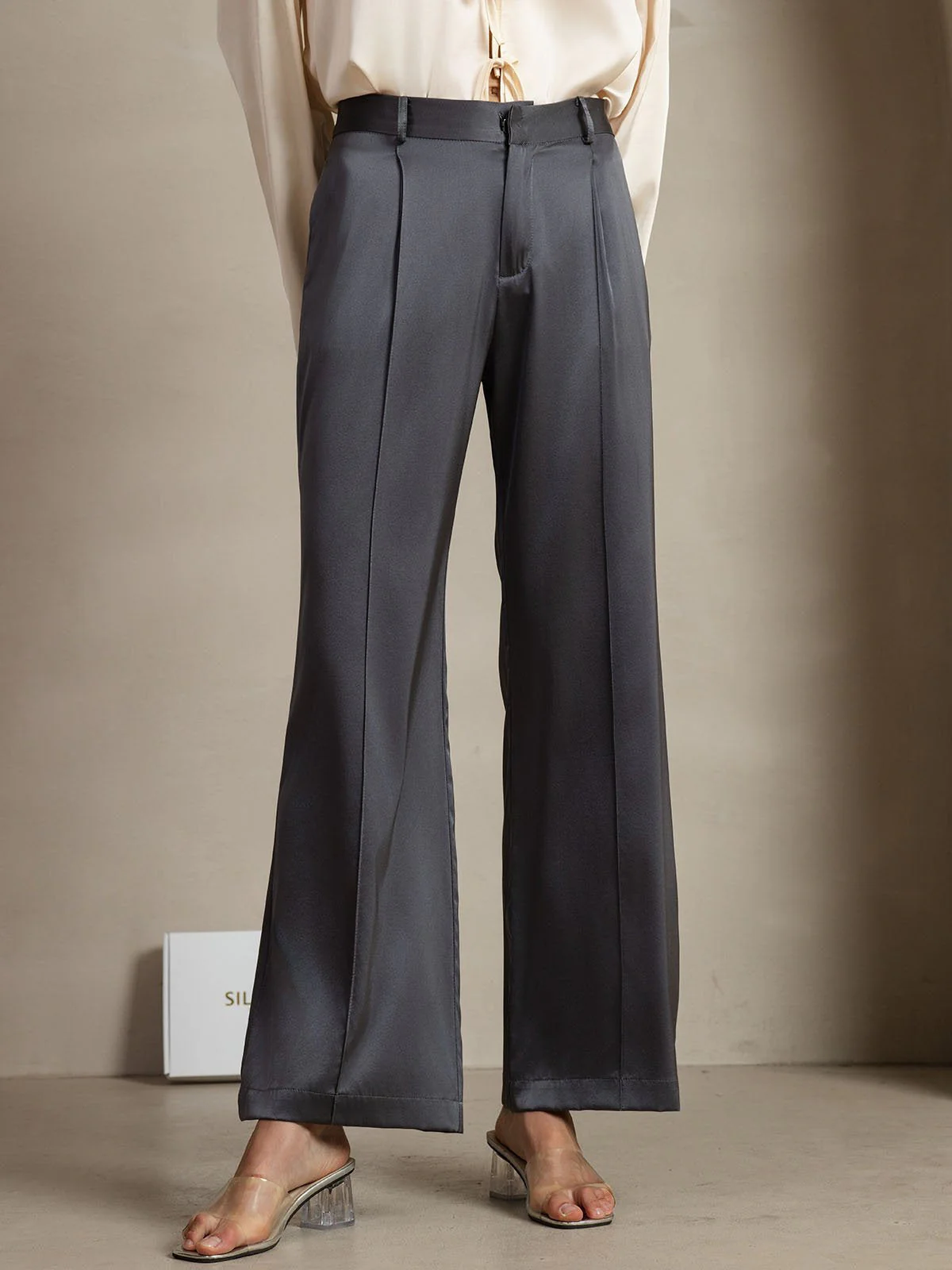 19Momme Silk Straight Leg Women's Pants With Side Pockets Design - Image 5