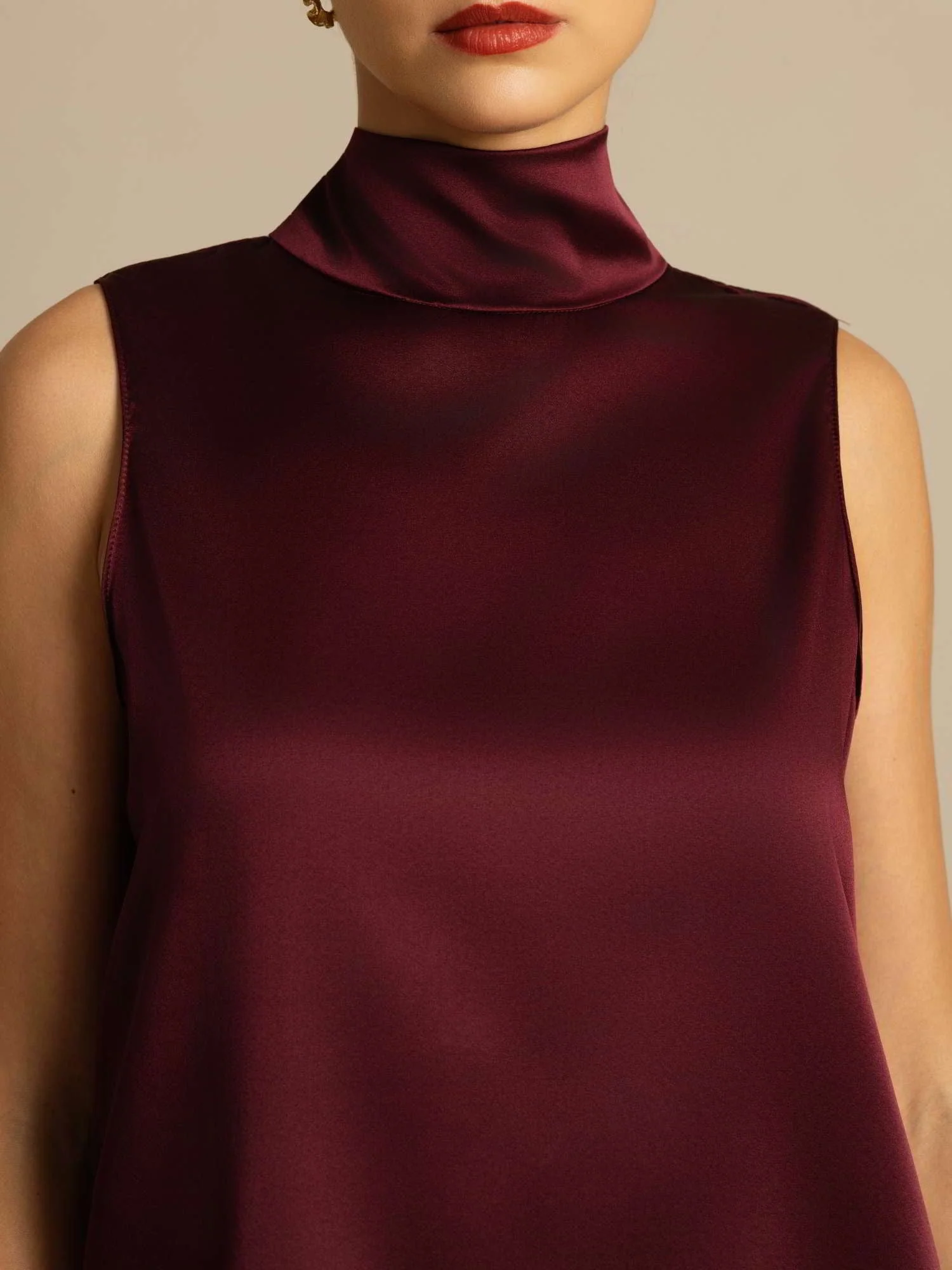 19Momme Silk Sleeveless Tie Neck Blouse - Image 5