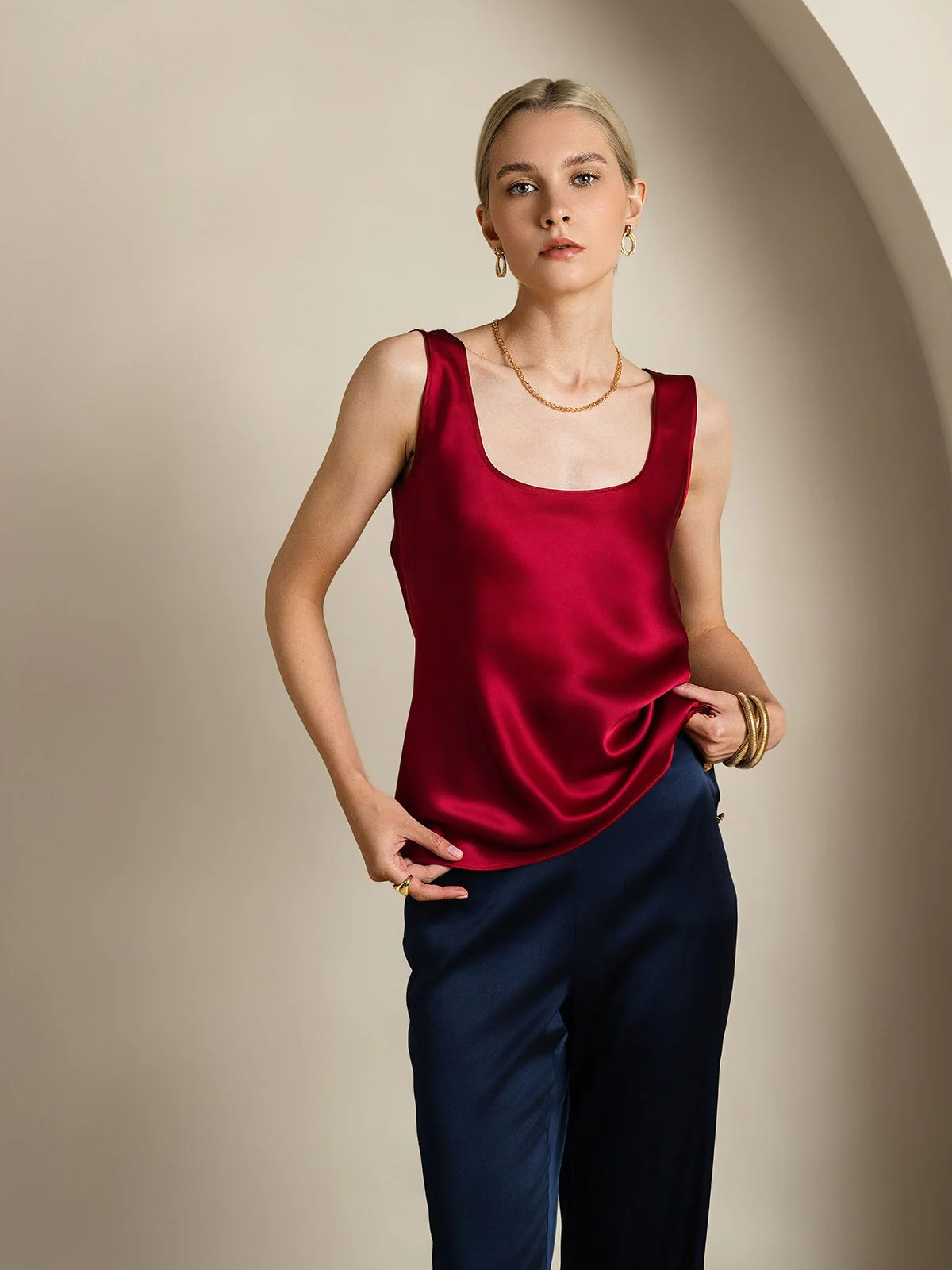 19Momme Silk Sleeveless U Neck Women's Tank Top - Image 23