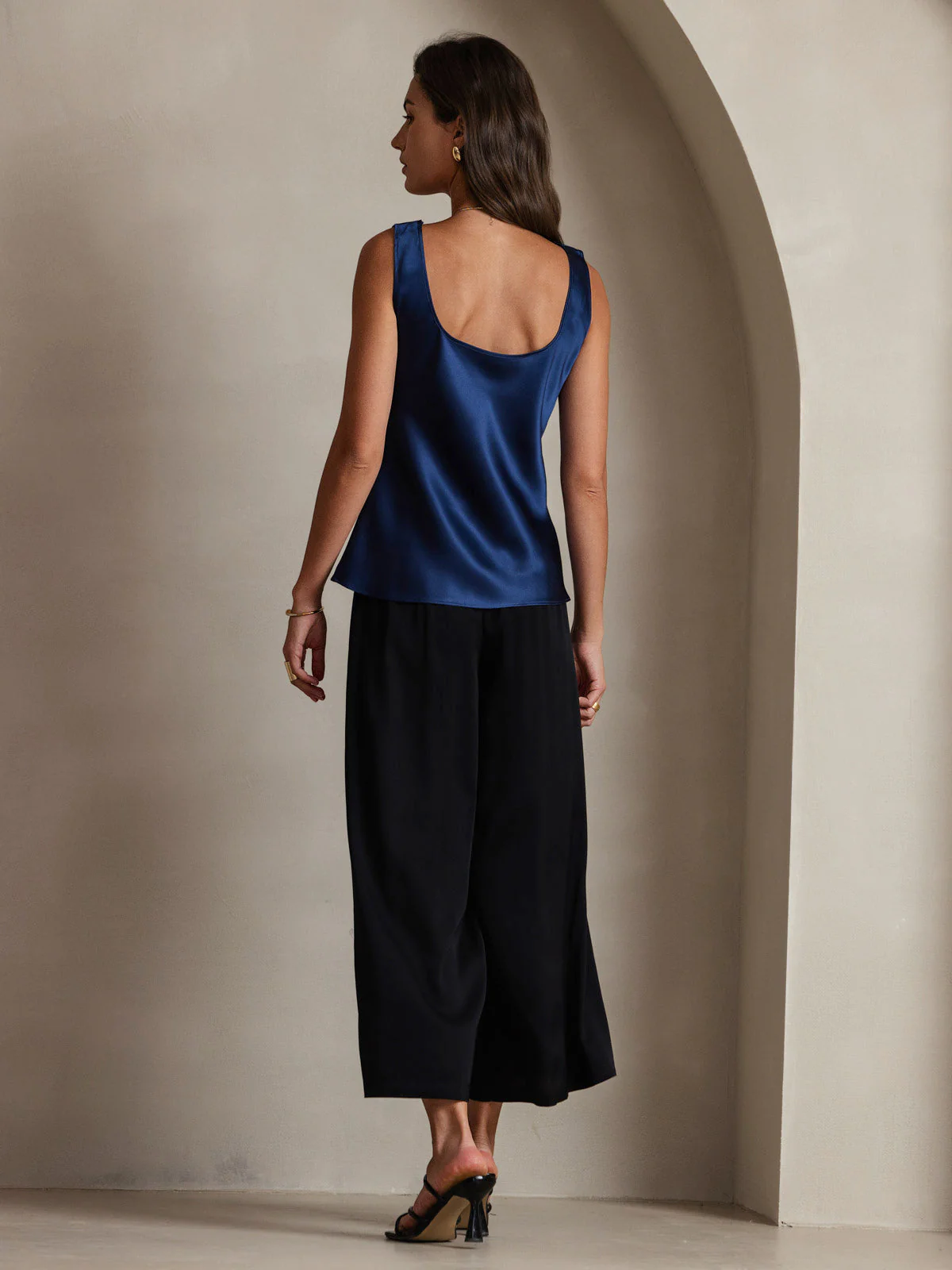 Clearance - 19Momme Silk Sleeveless U Neck Women's Tank Top - Image 17