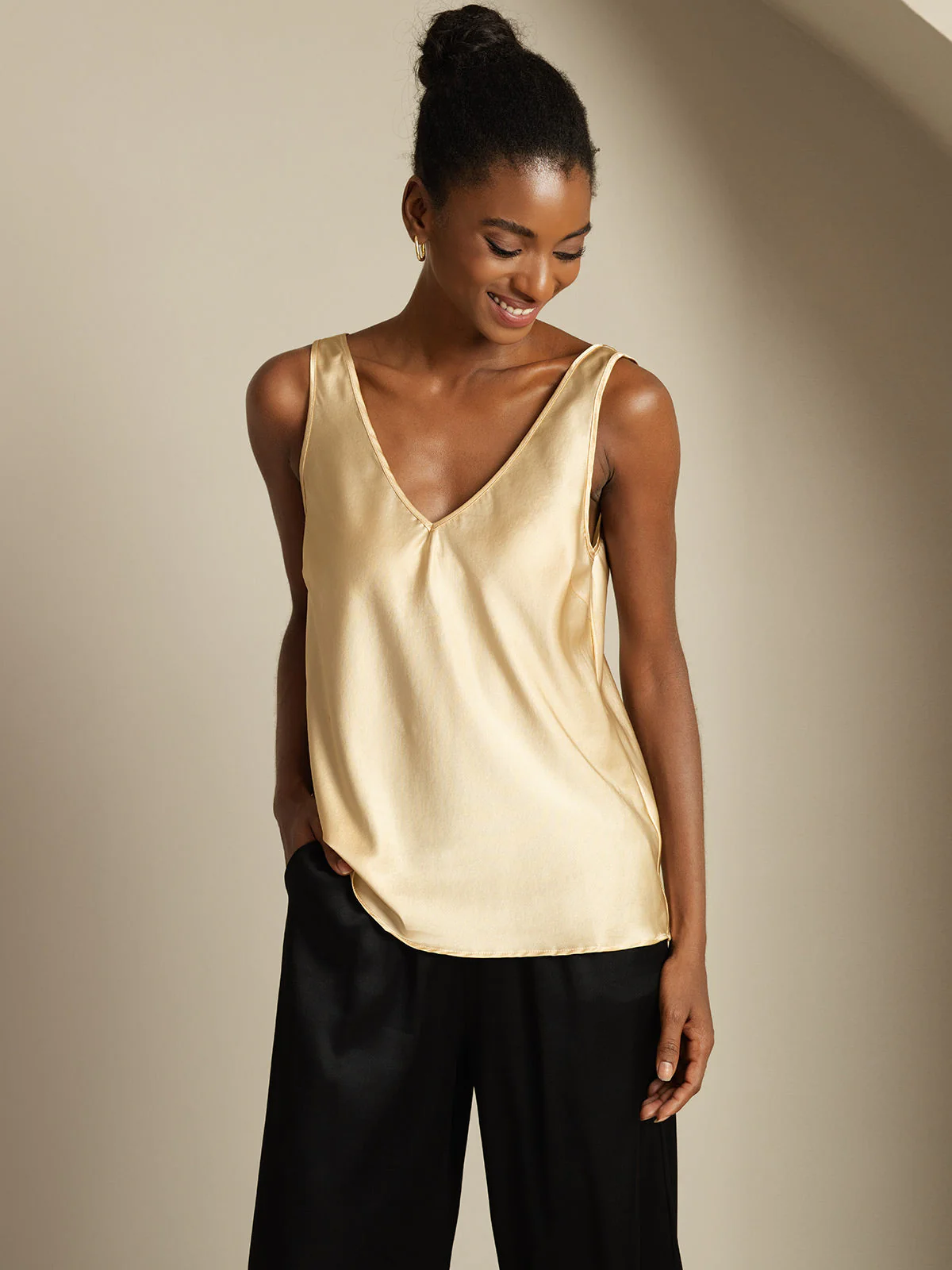19Momme Silk Sleeveless V Neck Women's Tank Top with V Back Design - Image 28