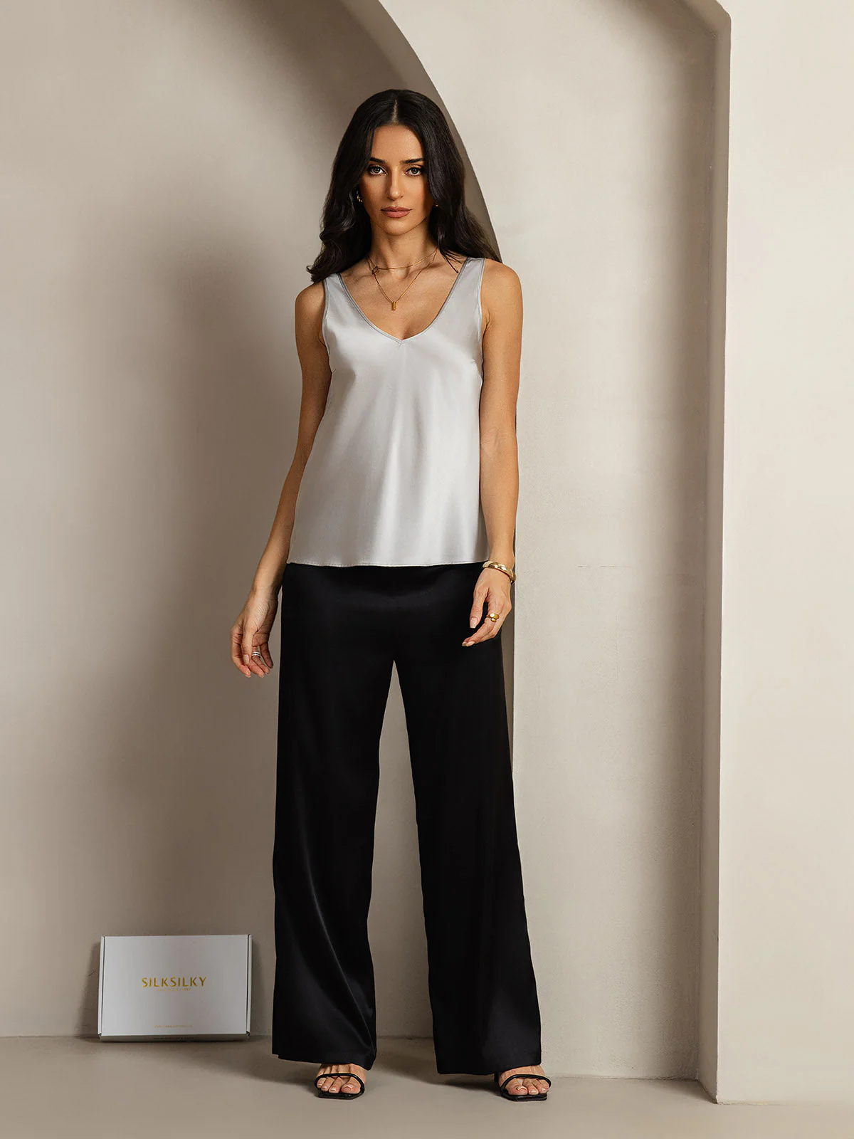 Clearance - 19Momme Silk Sleeveless V Neck Women's Tank Top with V Back Design - Image 10