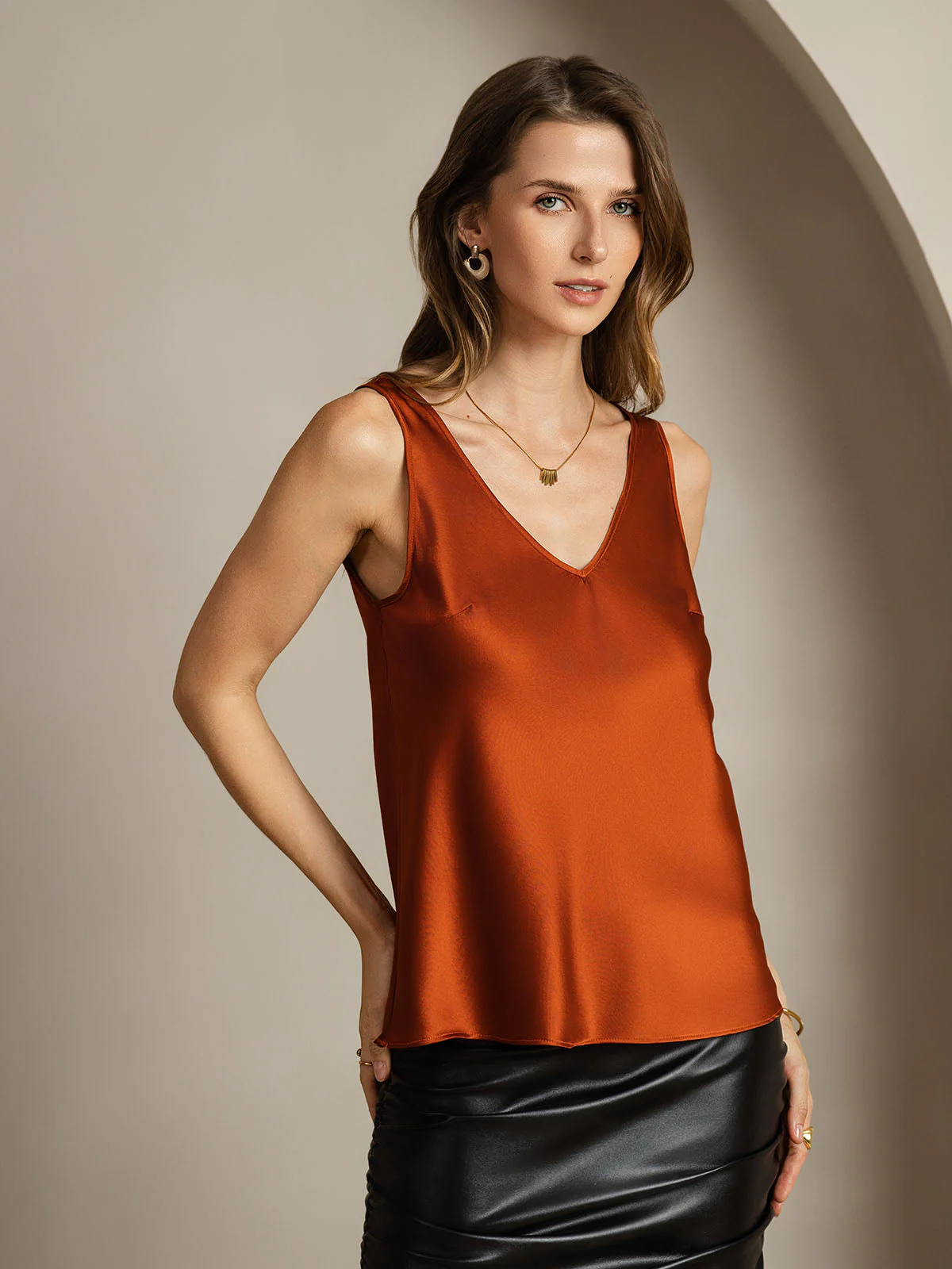 Clearance(US Warehouse) - 19Momme Silk Sleeveless V Neck Women's Tank Top with V Back Design - Image 8