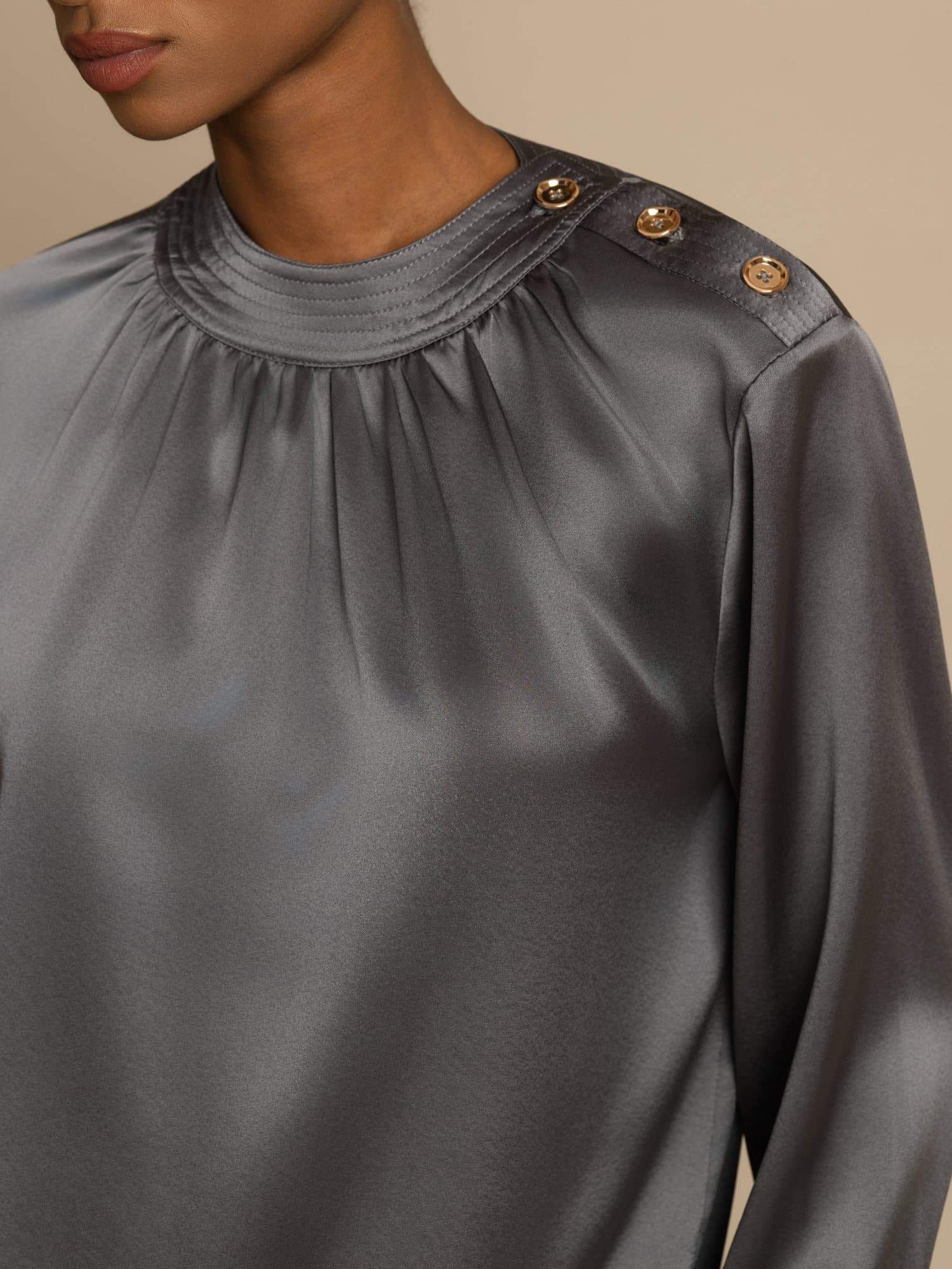 19Momme Silk Women’s Gathered Neck Long Sleeve Blouse - Image 13