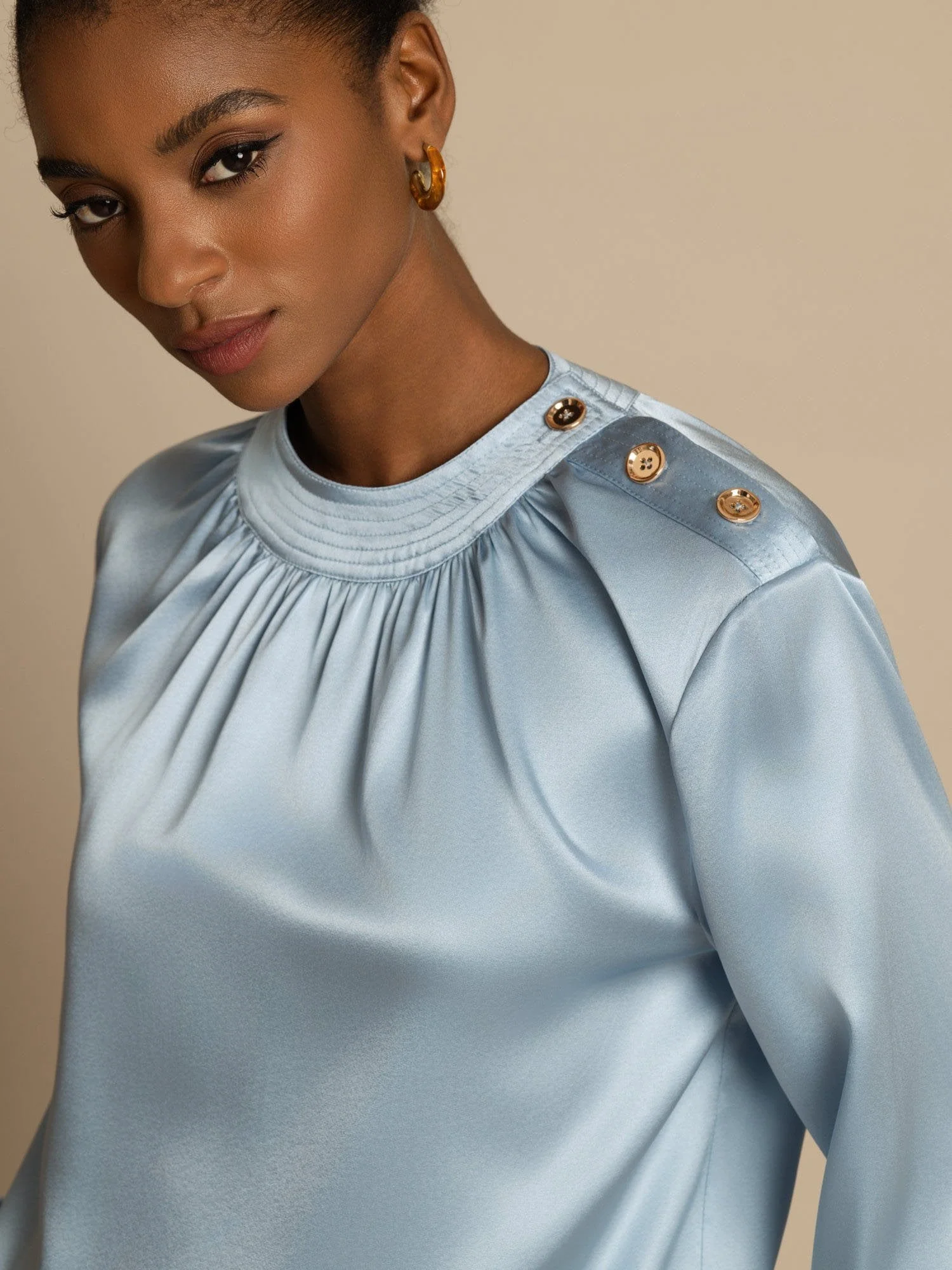 19Momme Silk Women’s Gathered Neck Long Sleeve Blouse - Image 6