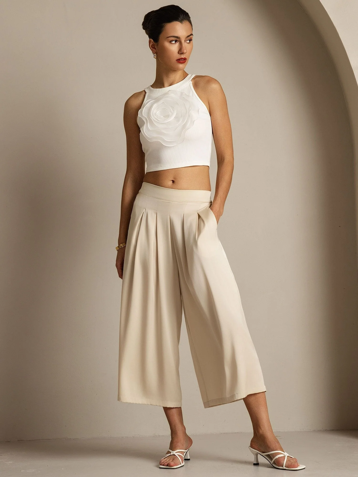 19Momme Silk Women's High Waist Pleated Wide Leg Capri Pants - Image 14