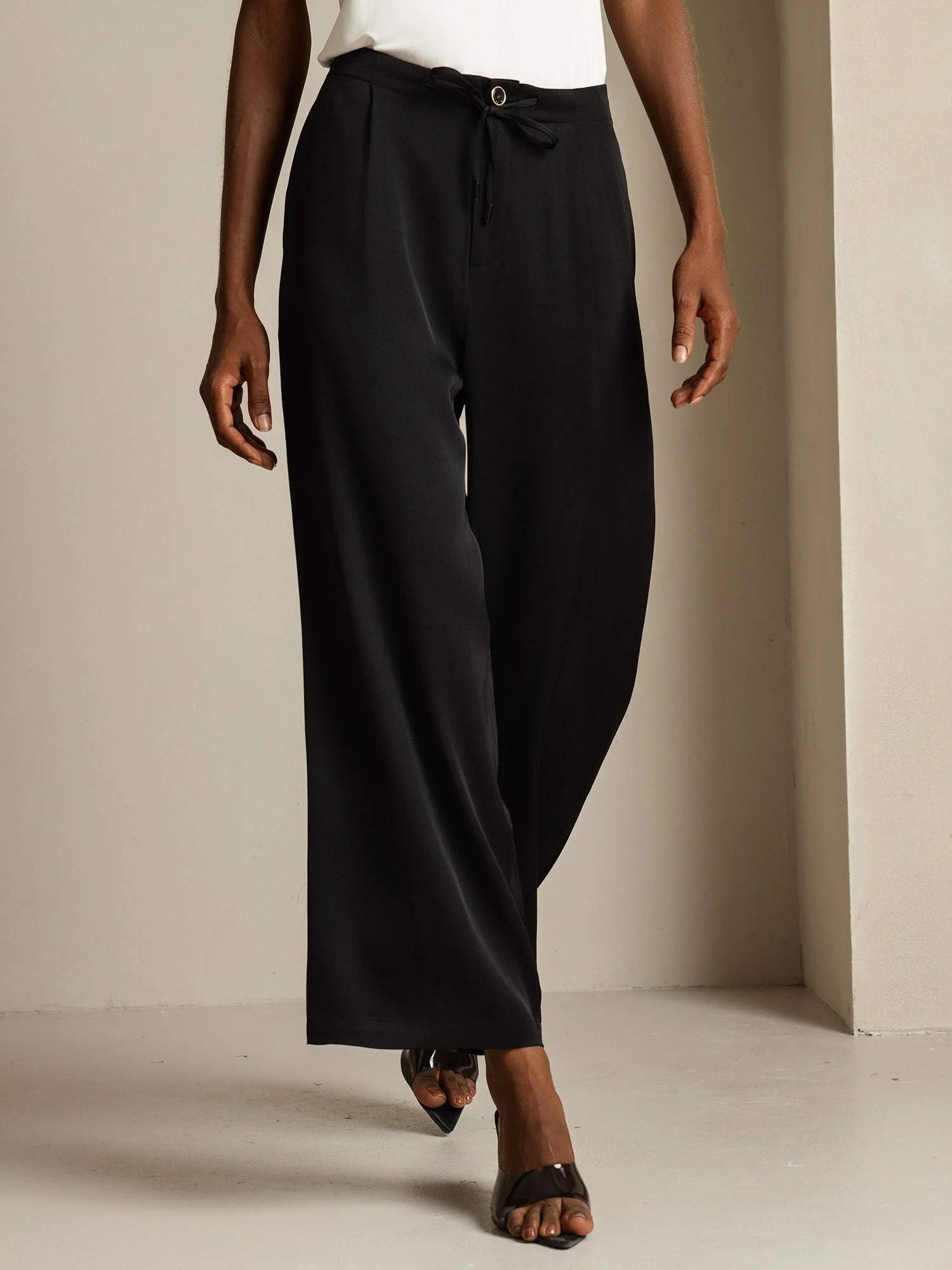 19Momme Silk Women's High Waist Wide Leg Drawstring Pants with Pockets - Image 12