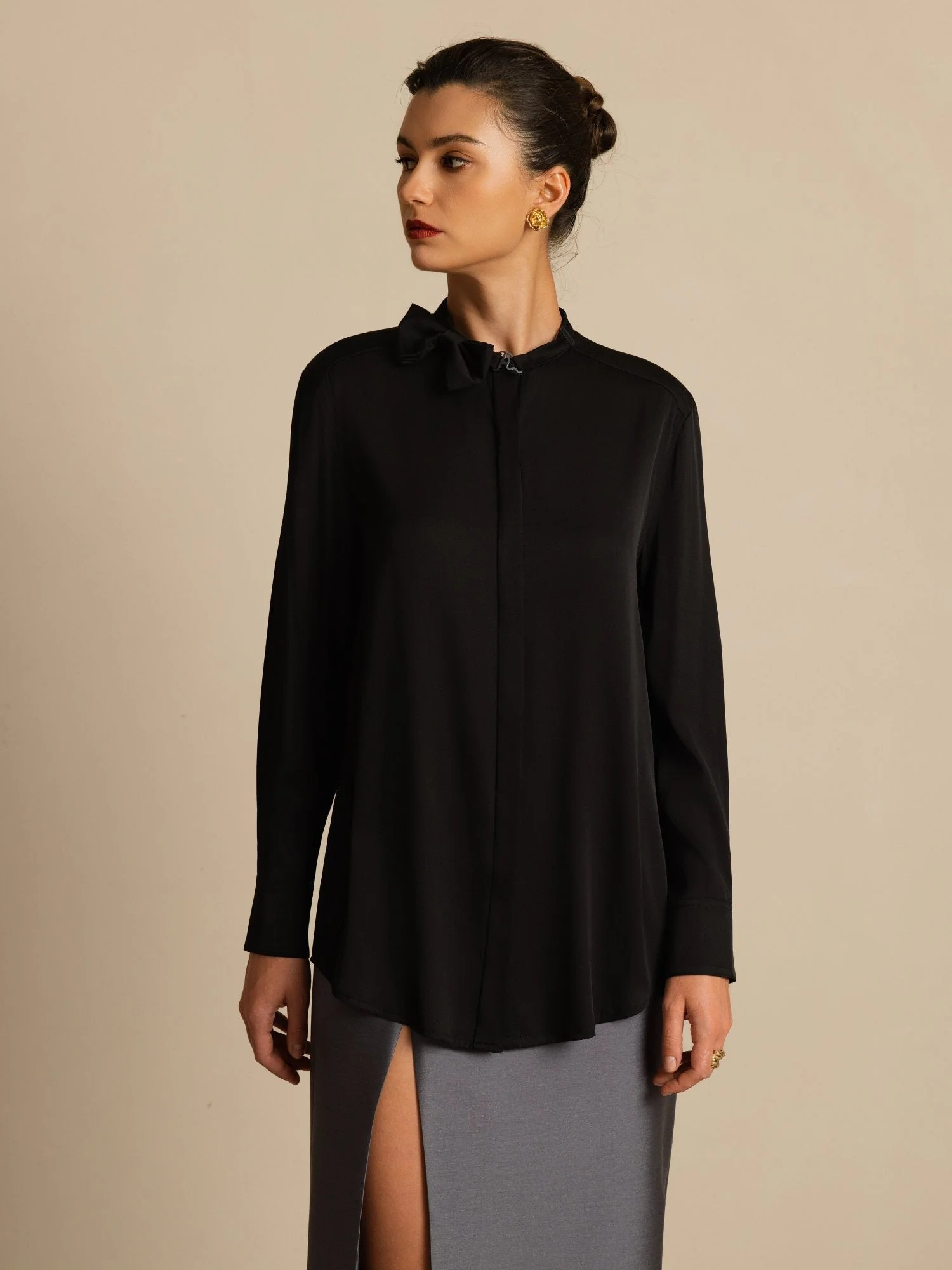 19Momme Silk Women's Long Sleeve Stand Collar Bow Blouse - Image 11