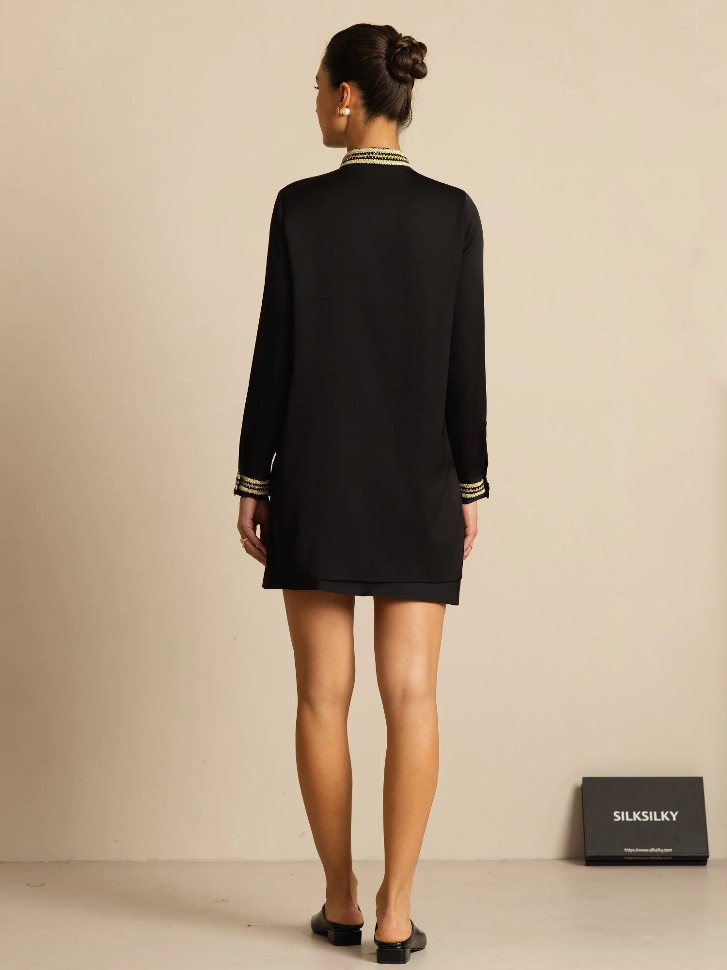 19Momme Silk Women's Pleated Stand Collar Blouse - Image 15