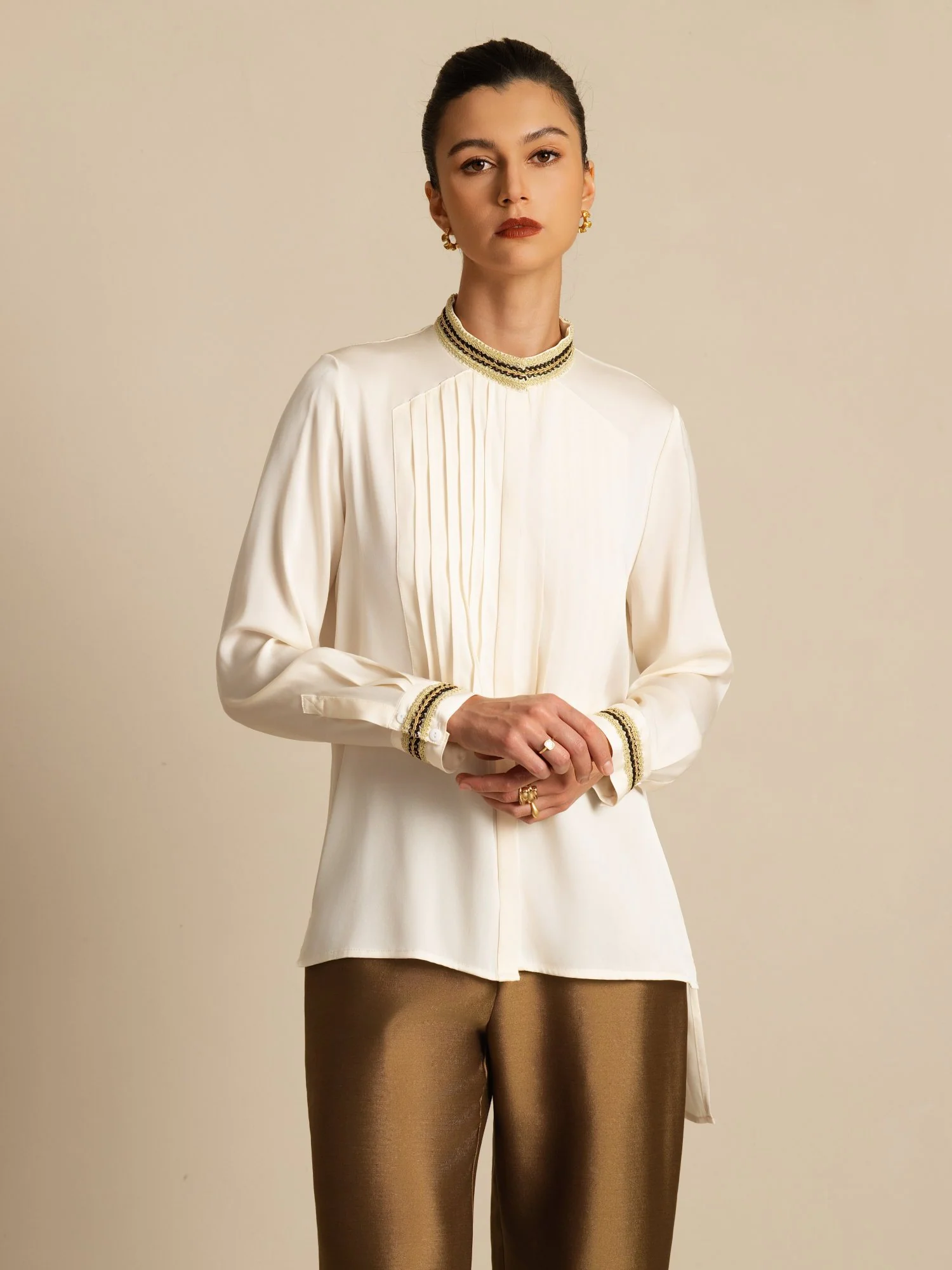 19Momme Silk Women's Pleated Stand Collar Blouse - Image 4
