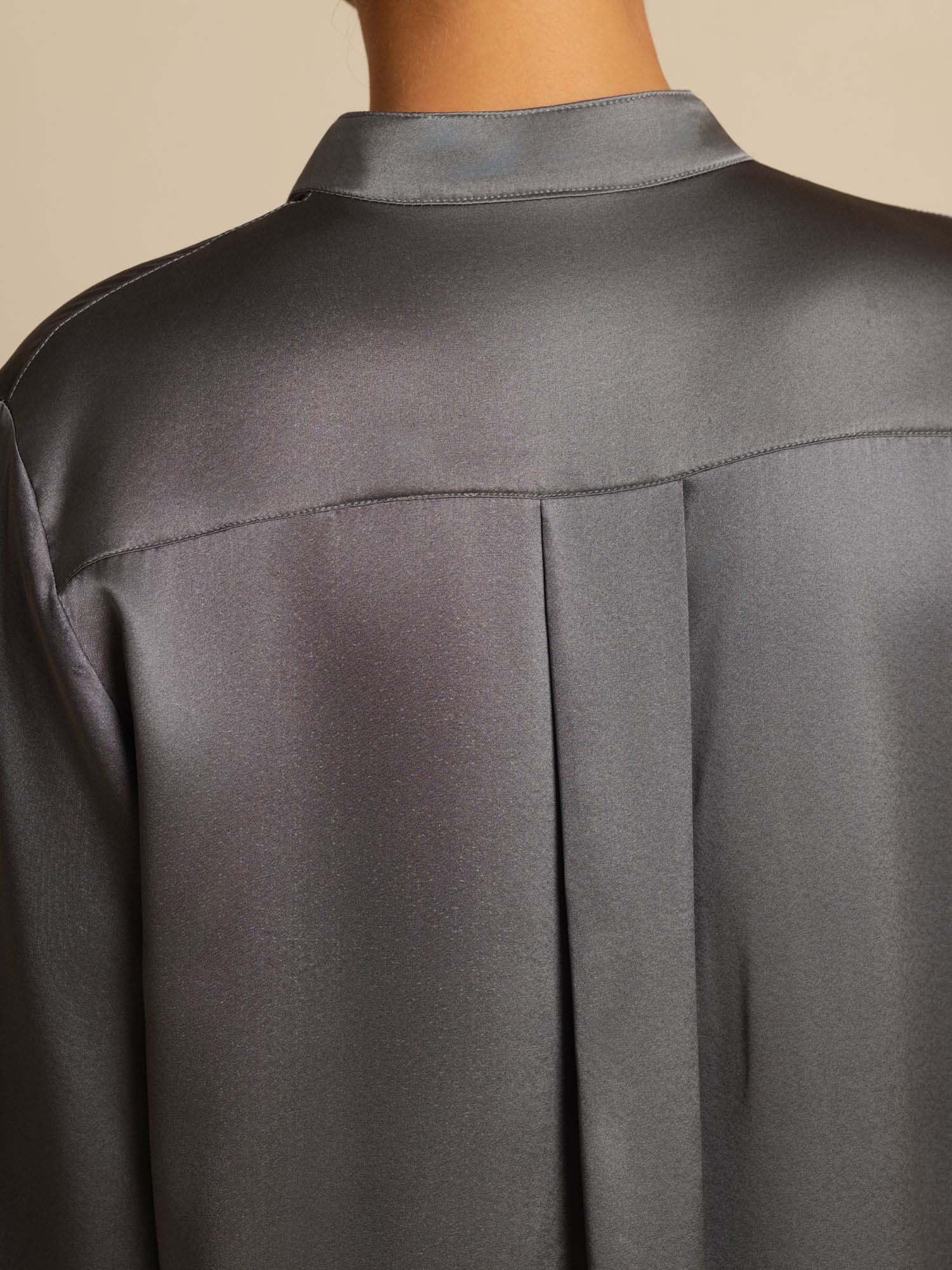 19Momme Silk Women’s  Stand Collar High-Low Blouse With Button Detail - Image 29