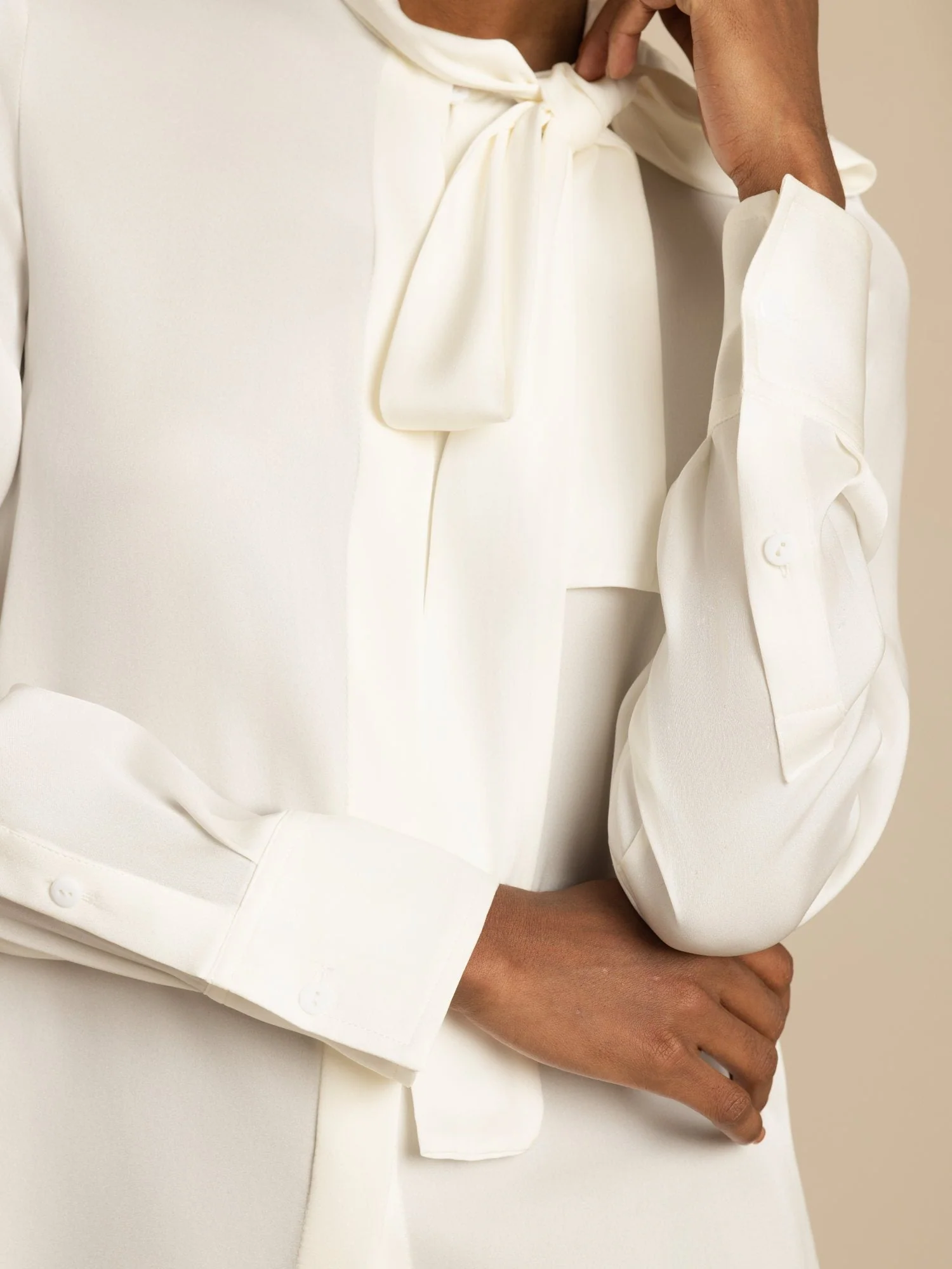 19Momme Silk Women's Tie Neck Long Sleeve Blouse - Image 5