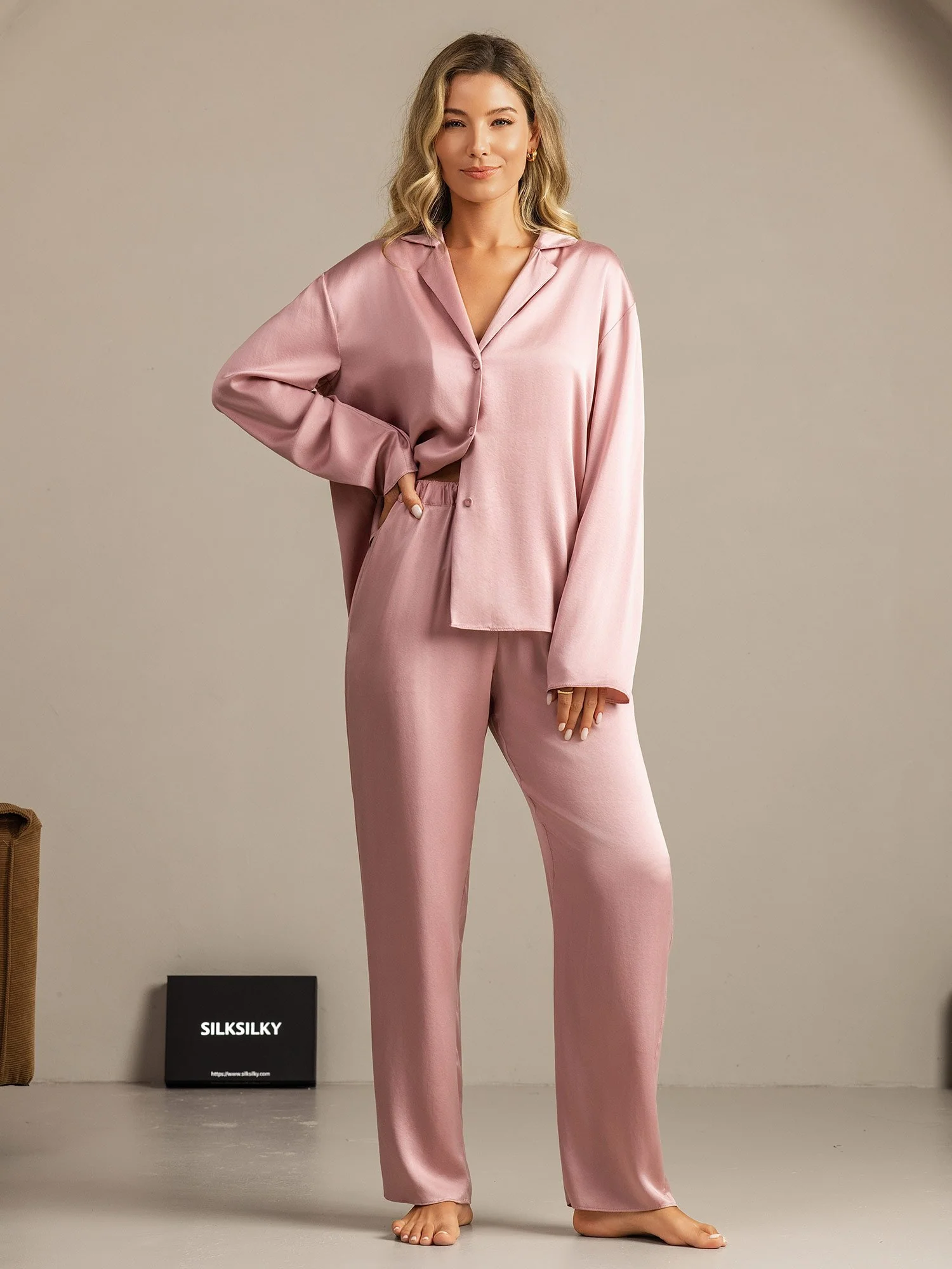19Momme Washable Silk Long Sleeve Notch Collar Women's Pajamas Set - Image 13