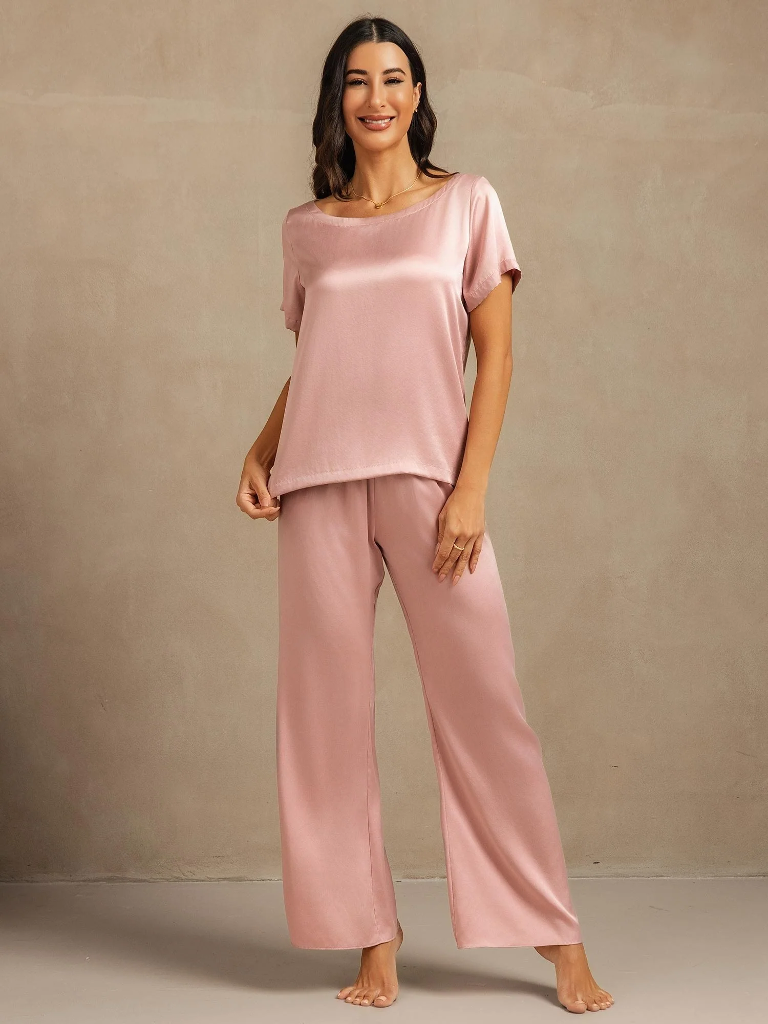 19Momme Women's Washable Silk Short Sleeve Pajamas Set - Image 15