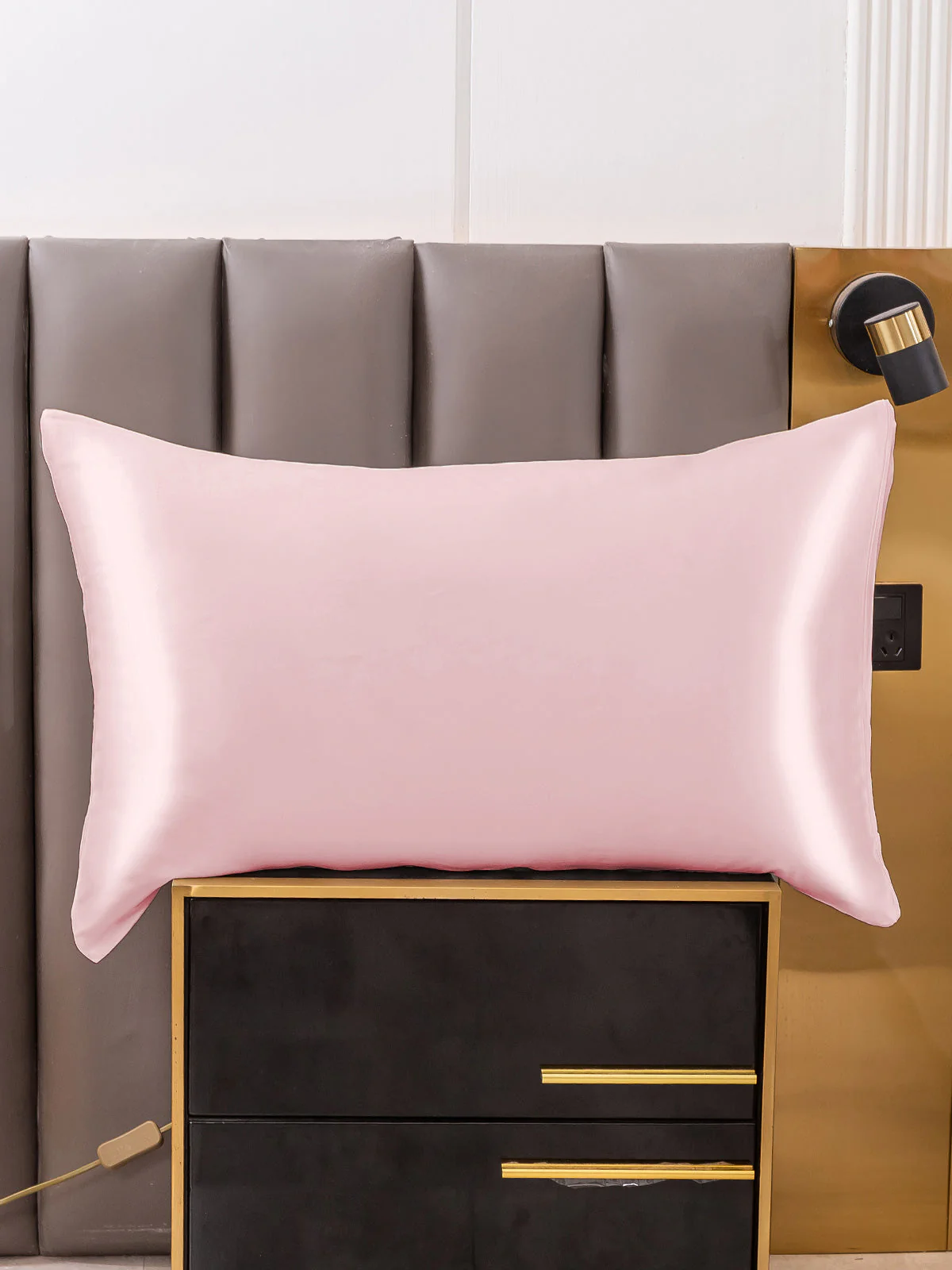 22Momme 100% Pure Silk Pillowcase - Envelope Closure - Image 16