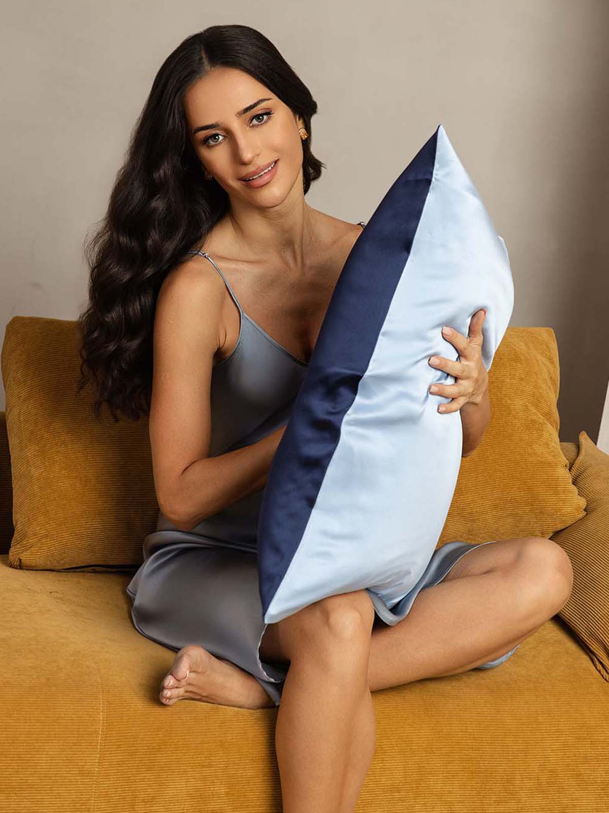 19Momme 100% Mulberry Silk Pillowcase - Two-tone Design - Image 9