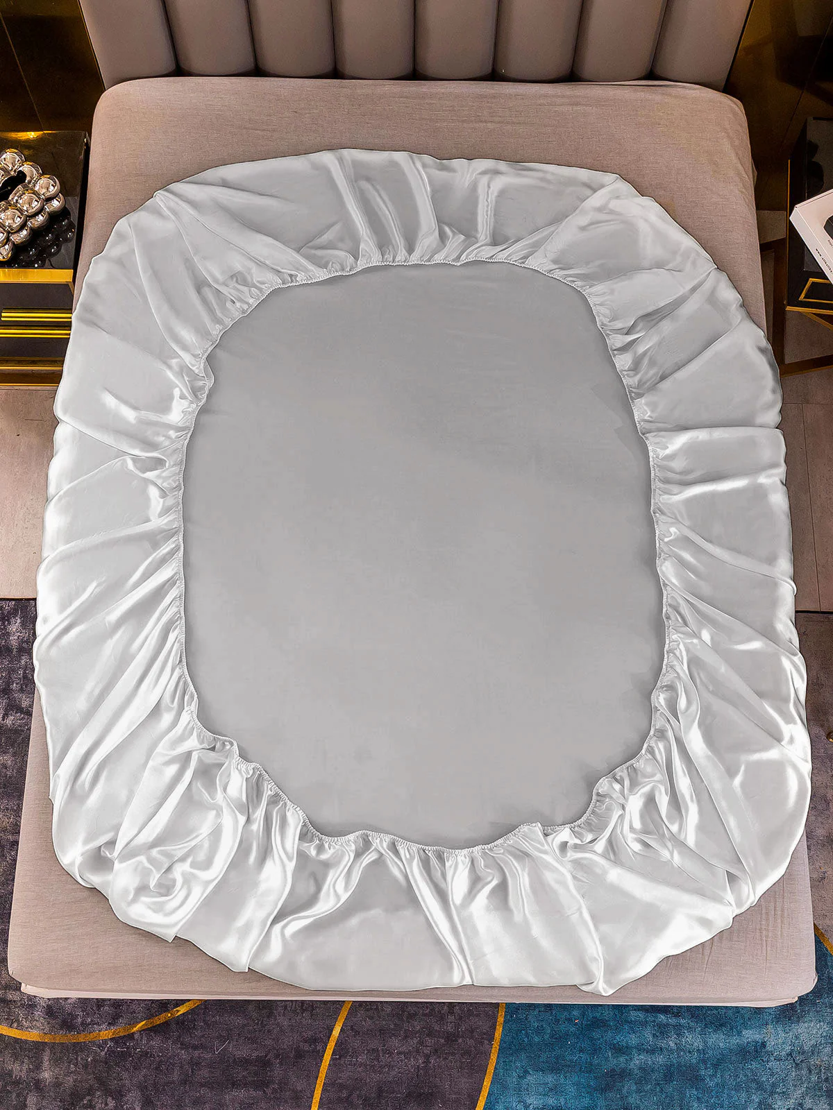 22Momme Mulberry Silk Seamless Fitted Sheet - Image 32