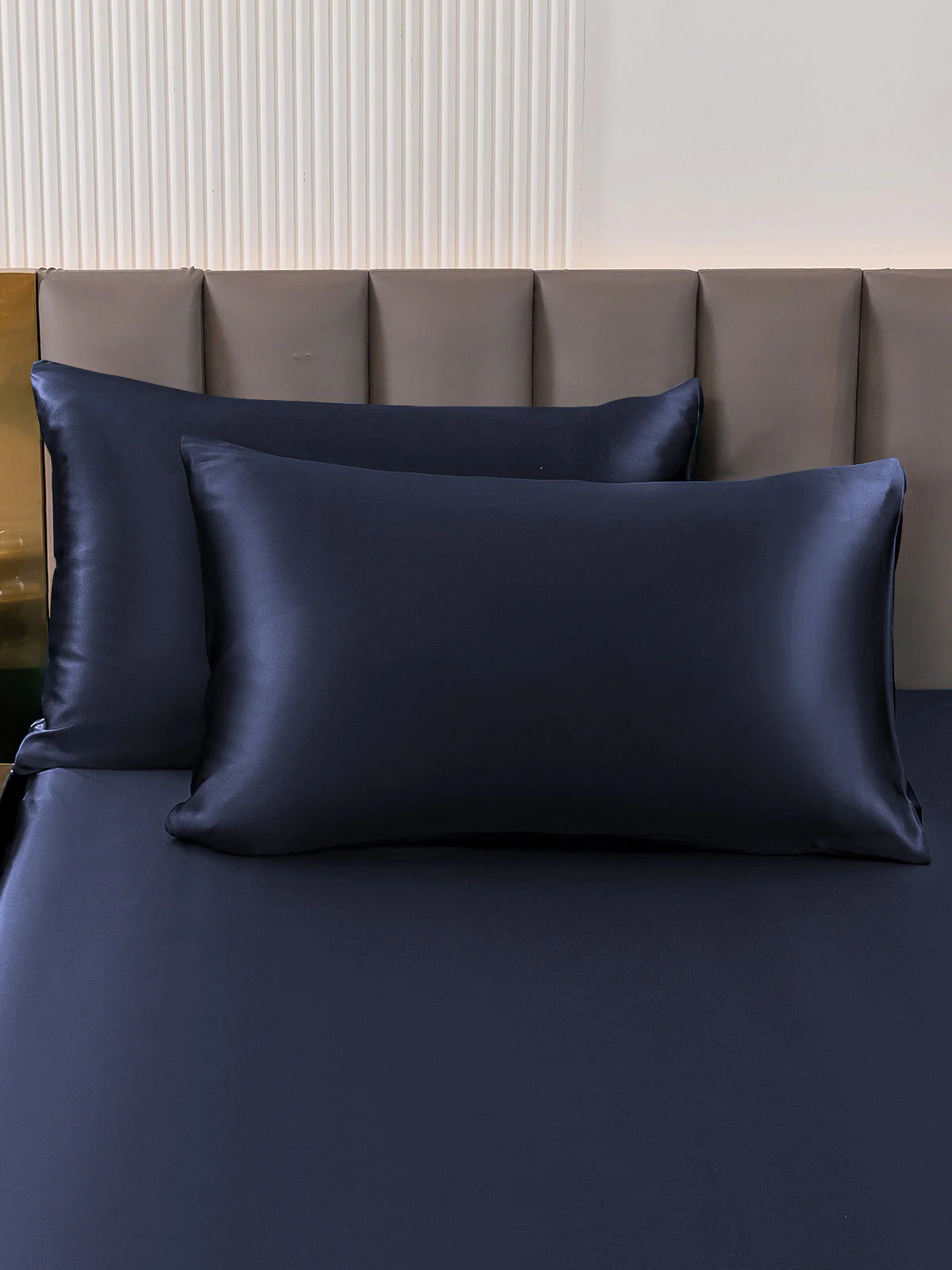 2Pcs 22Momme Pure Silk Pillowcases Bundle - Envelope Closure - Image 11