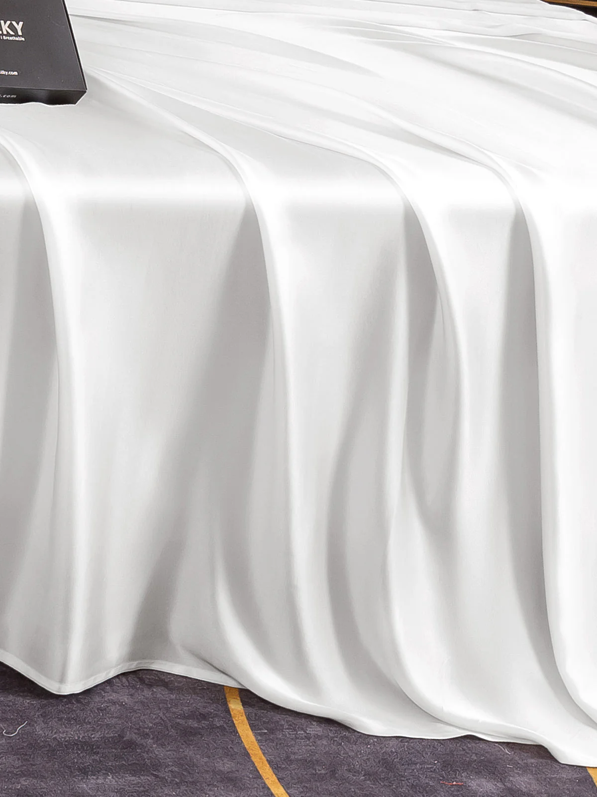 25Momme 3Pcs Silk Set Flat Sheet+2x Pillowcases - Image 10