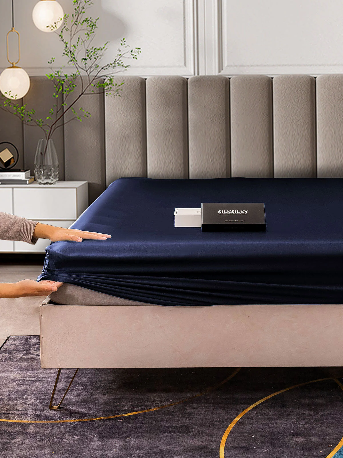 25Momme Mulberry Silk Seamless Fitted Sheet - Image 9