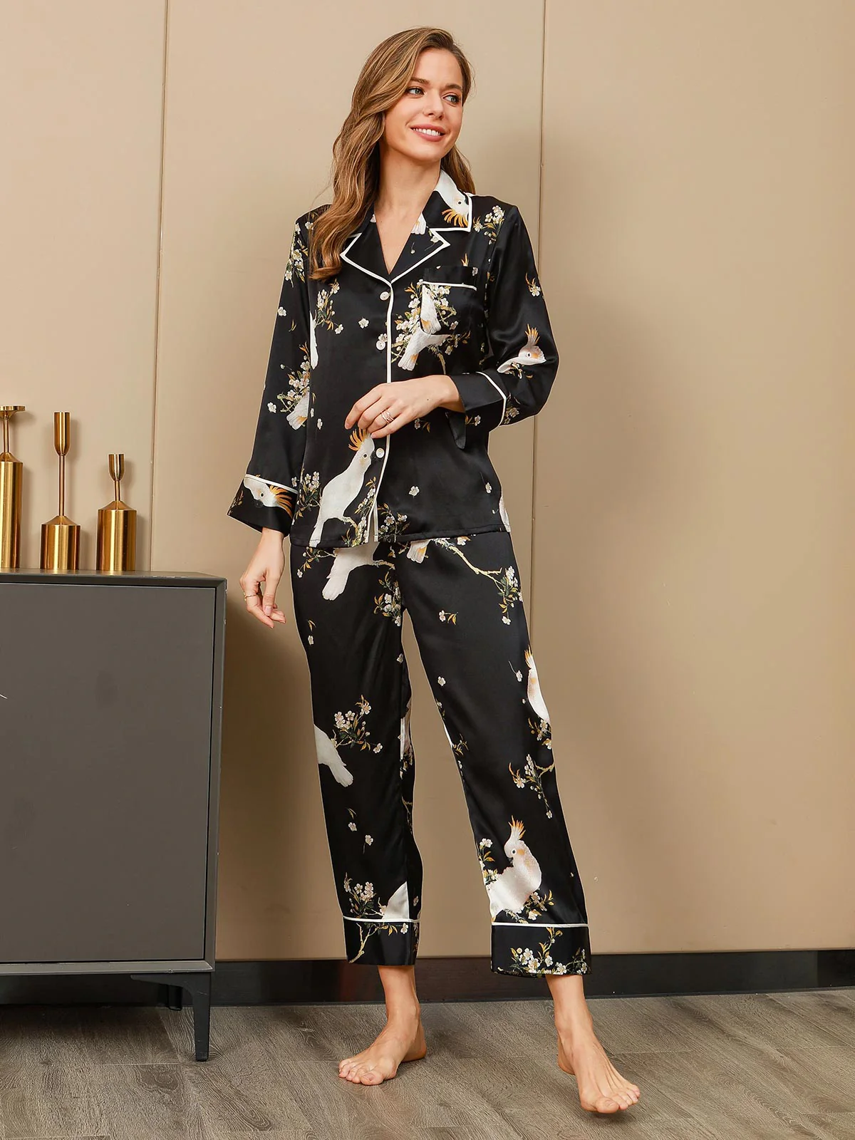 Women's Pure Silk Floral Print Long Sleeve Pajamas Set With Pants - Image 10