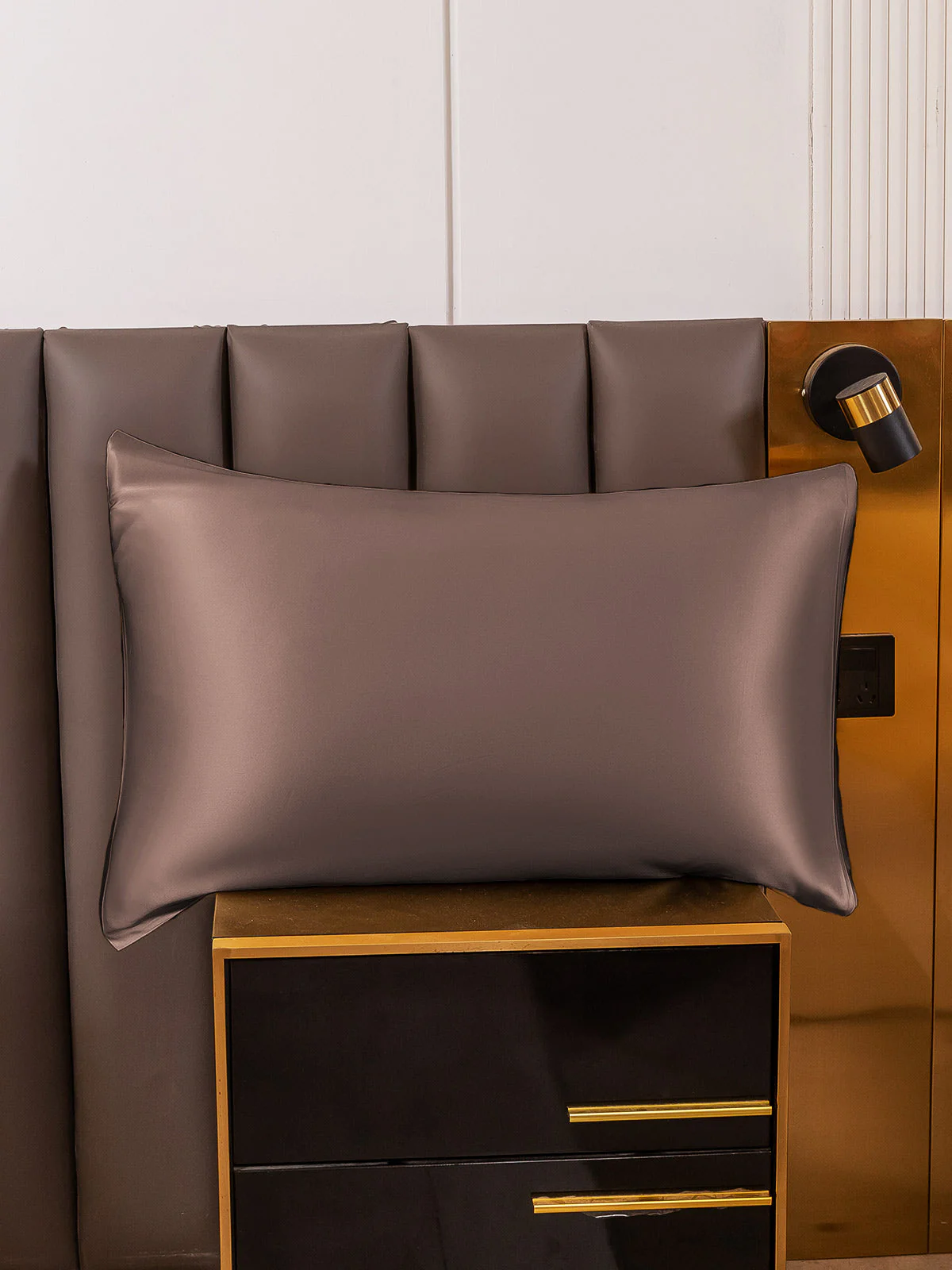 2Pcs 19Momme Pure Silk Pillowcases Bundle - Hidden Zipper - Image 110