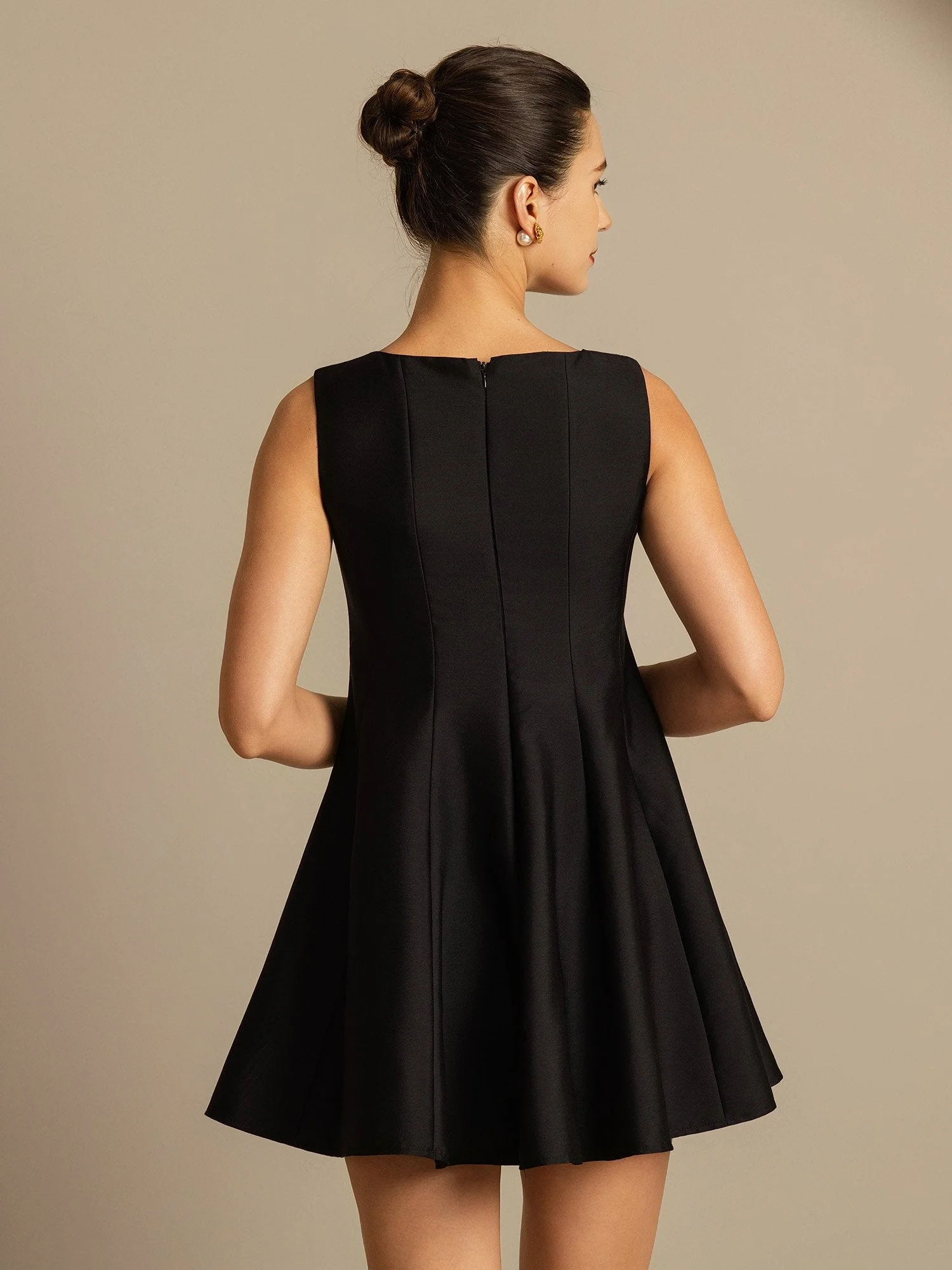 Clearance - 32Momme Silk-Wool Blend Casual Sleeveless Skater Short Dress - Image 10