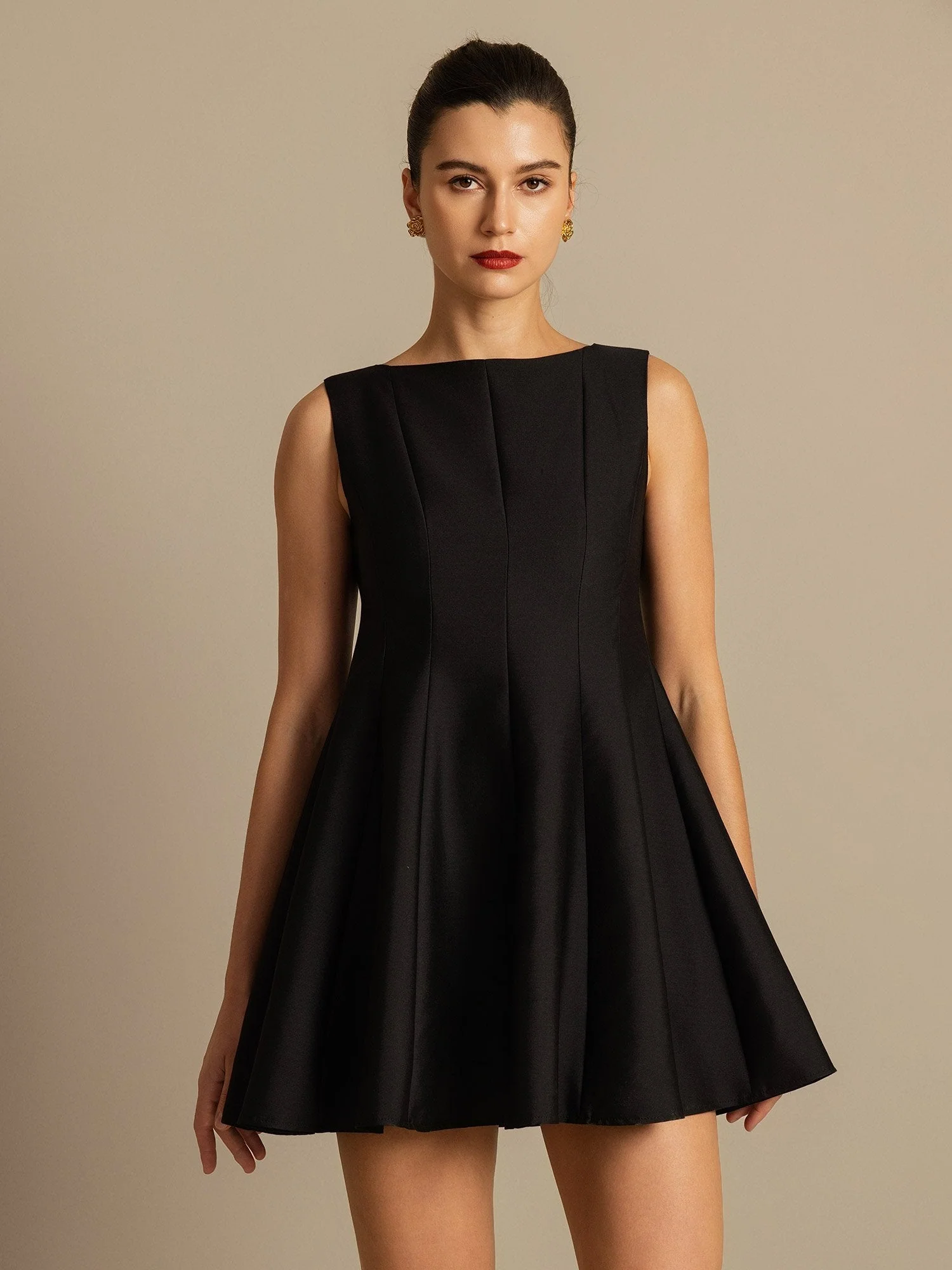 Clearance - 32Momme Silk-Wool Blend Casual Sleeveless Skater Short Dress - Image 11