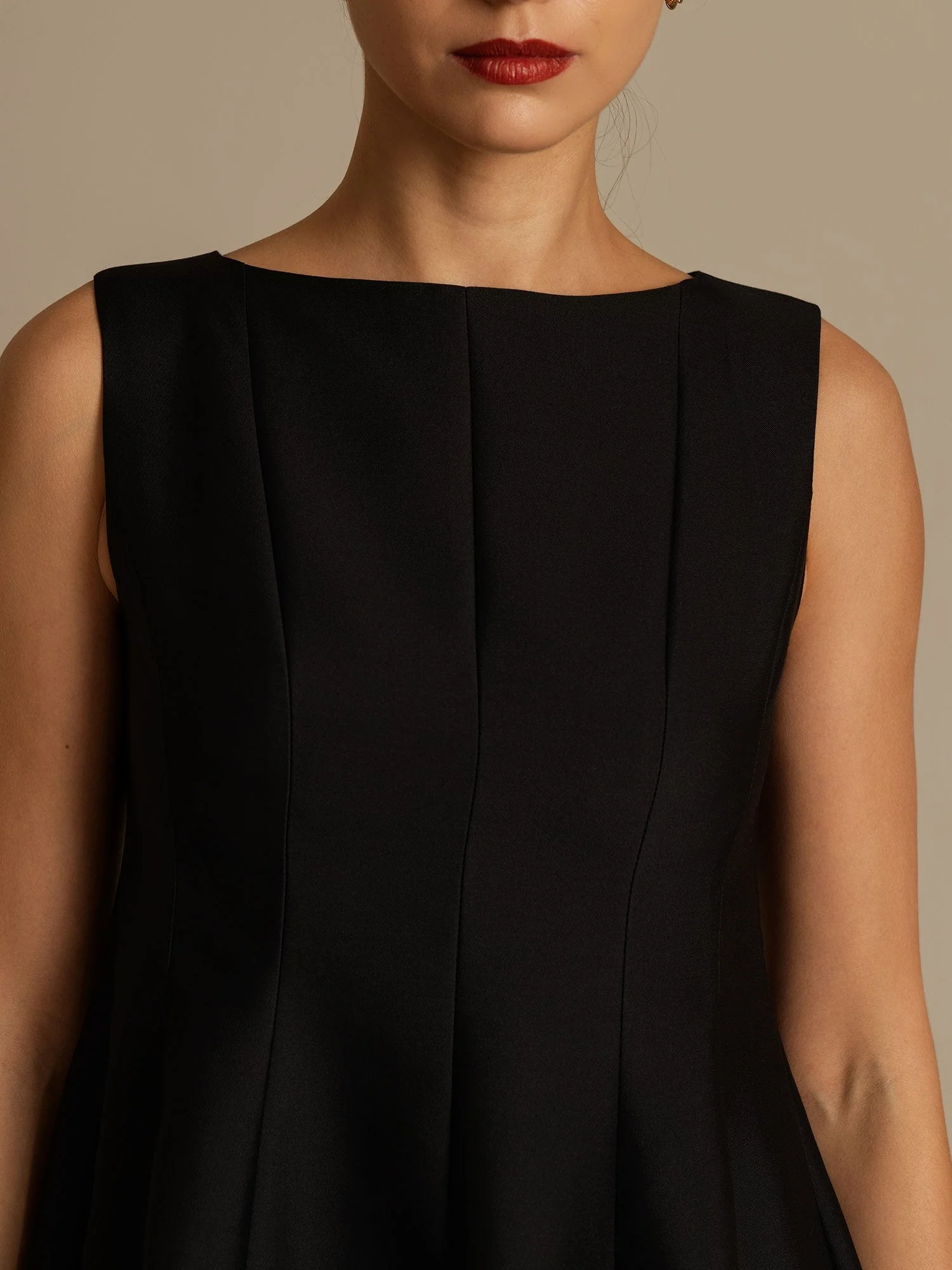 Clearance - 32Momme Silk-Wool Blend Casual Sleeveless Skater Short Dress - Image 12