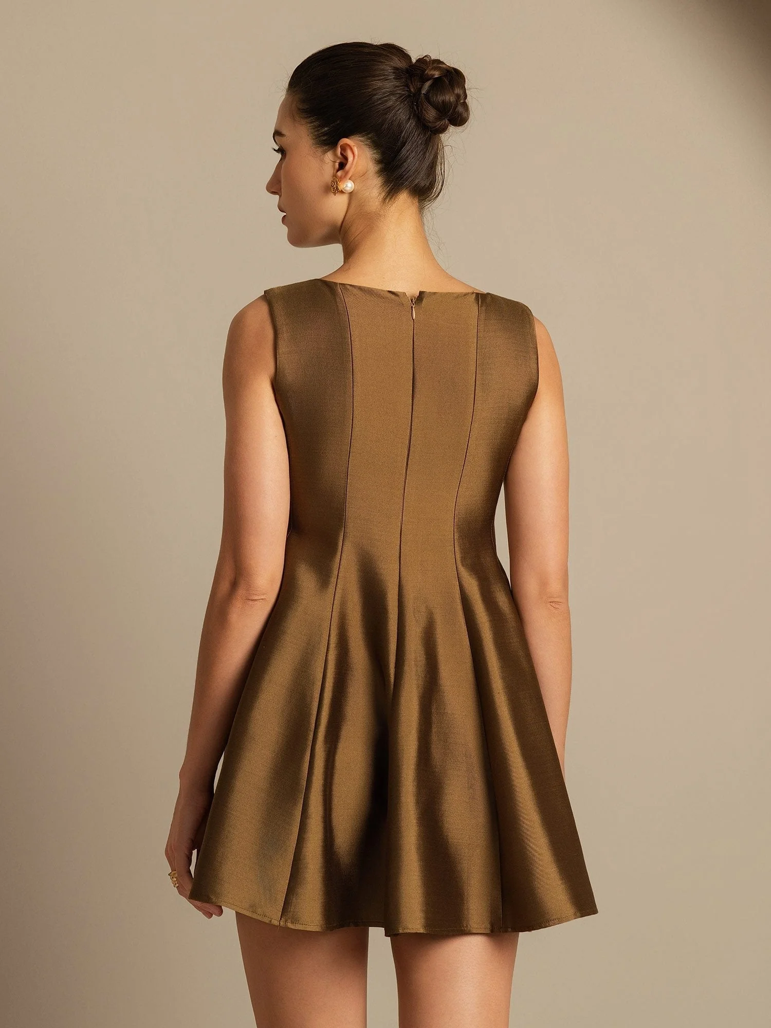 Clearance - 32Momme Silk-Wool Blend Casual Sleeveless Skater Short Dress - Image 18