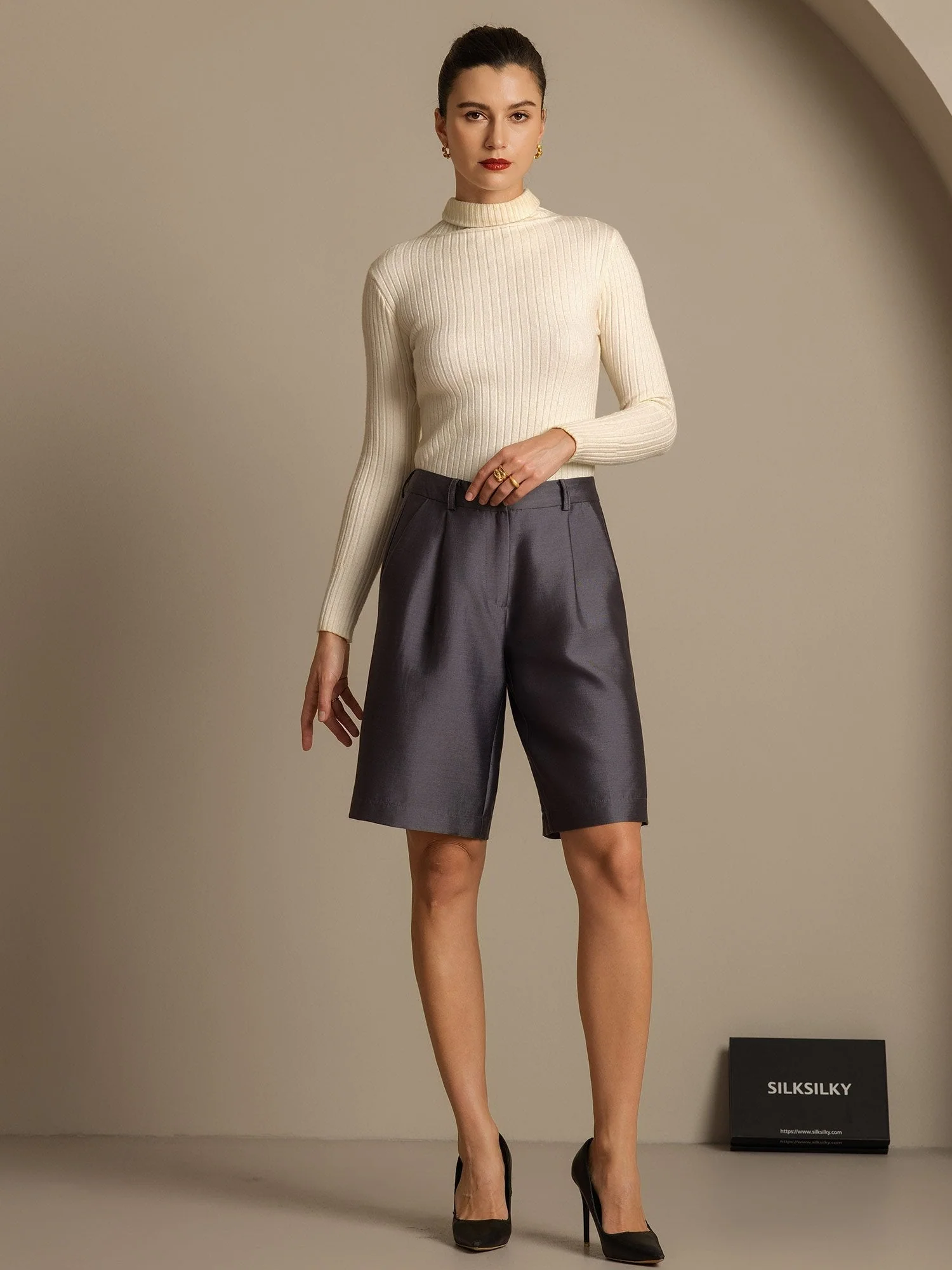 Clearance - 32Momme Silk-Wool Blend High Waist Straight Fit Women's Mid-length Pants with Side Pockets  Design - Image 6