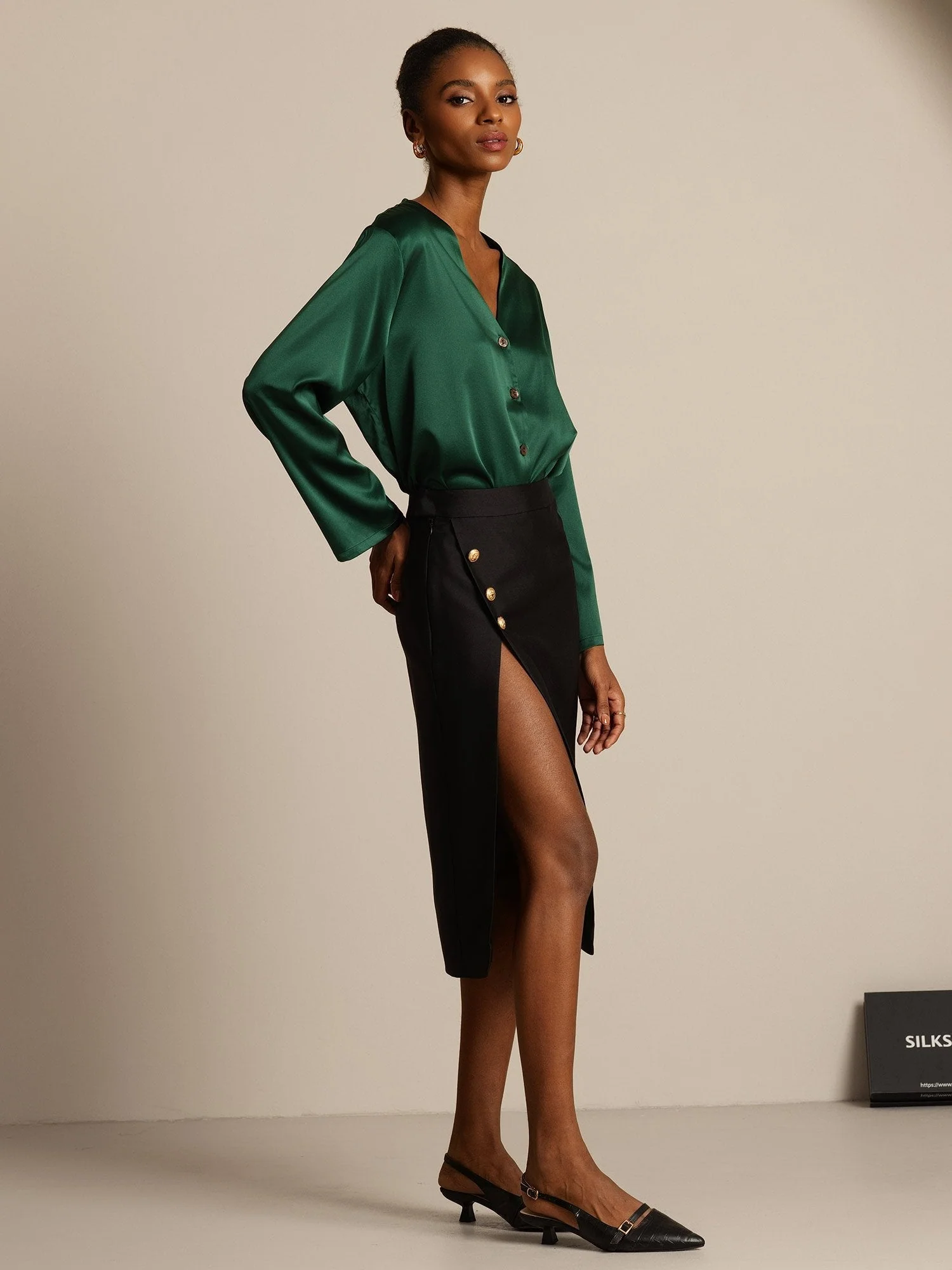 Clearance - 32Momme Silk-Wool Blend Midi Skirt with Split Design - Image 13