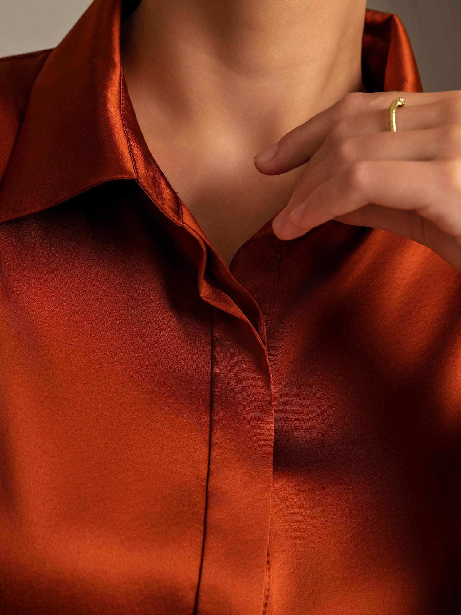 Clearance - 19Momme Silk Long Sleeve Lapel Collar Women's Shirt - Image 6