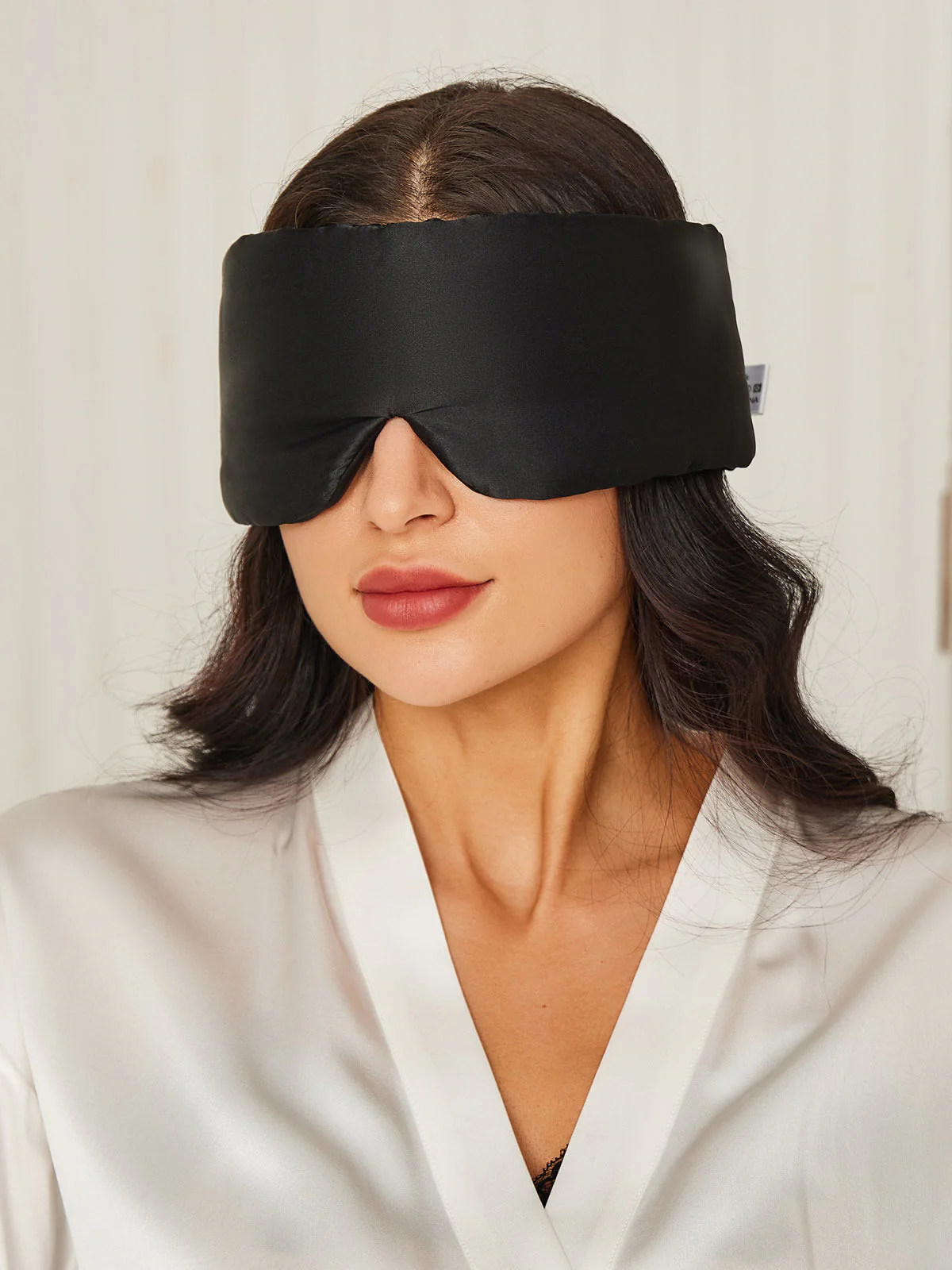 Elegant One Piece Silk Sleep Eye Mask - Image 13