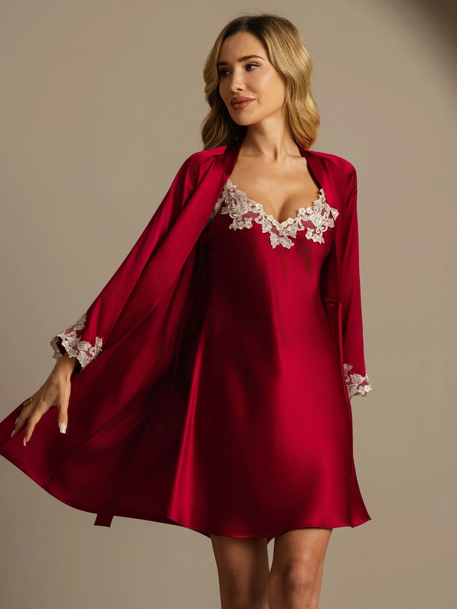 Elegant Pure Silk Nightgown & Robe Set 2Pcs - Image 7