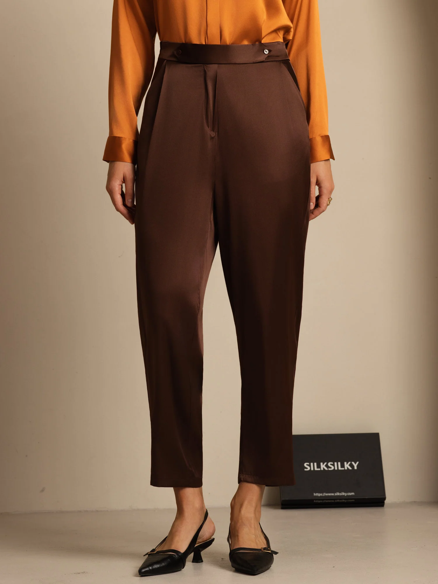 Women's 19Momme Silk High Waist Tapered Pants - Image 23