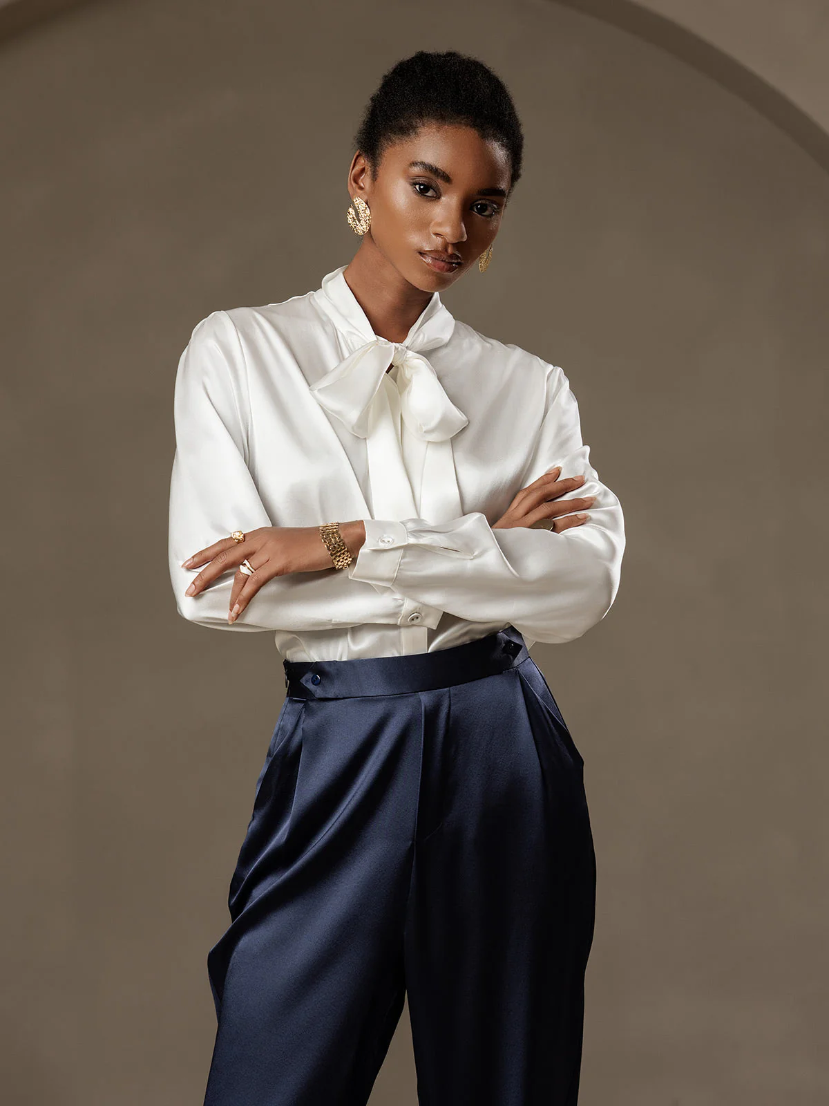 Women's 19Momme Silk High Waist Tapered Pants - Image 3