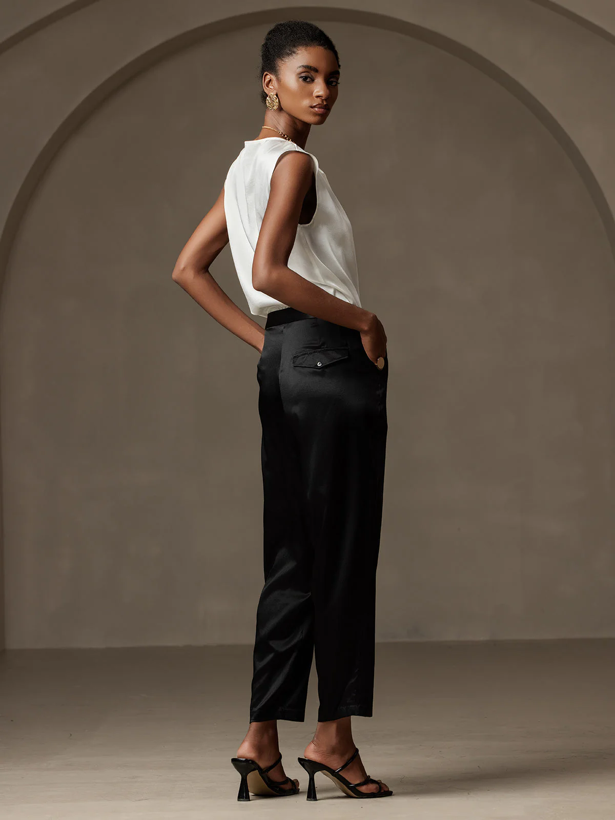 Women's 19Momme Silk High Waist Tapered Pants - Image 8