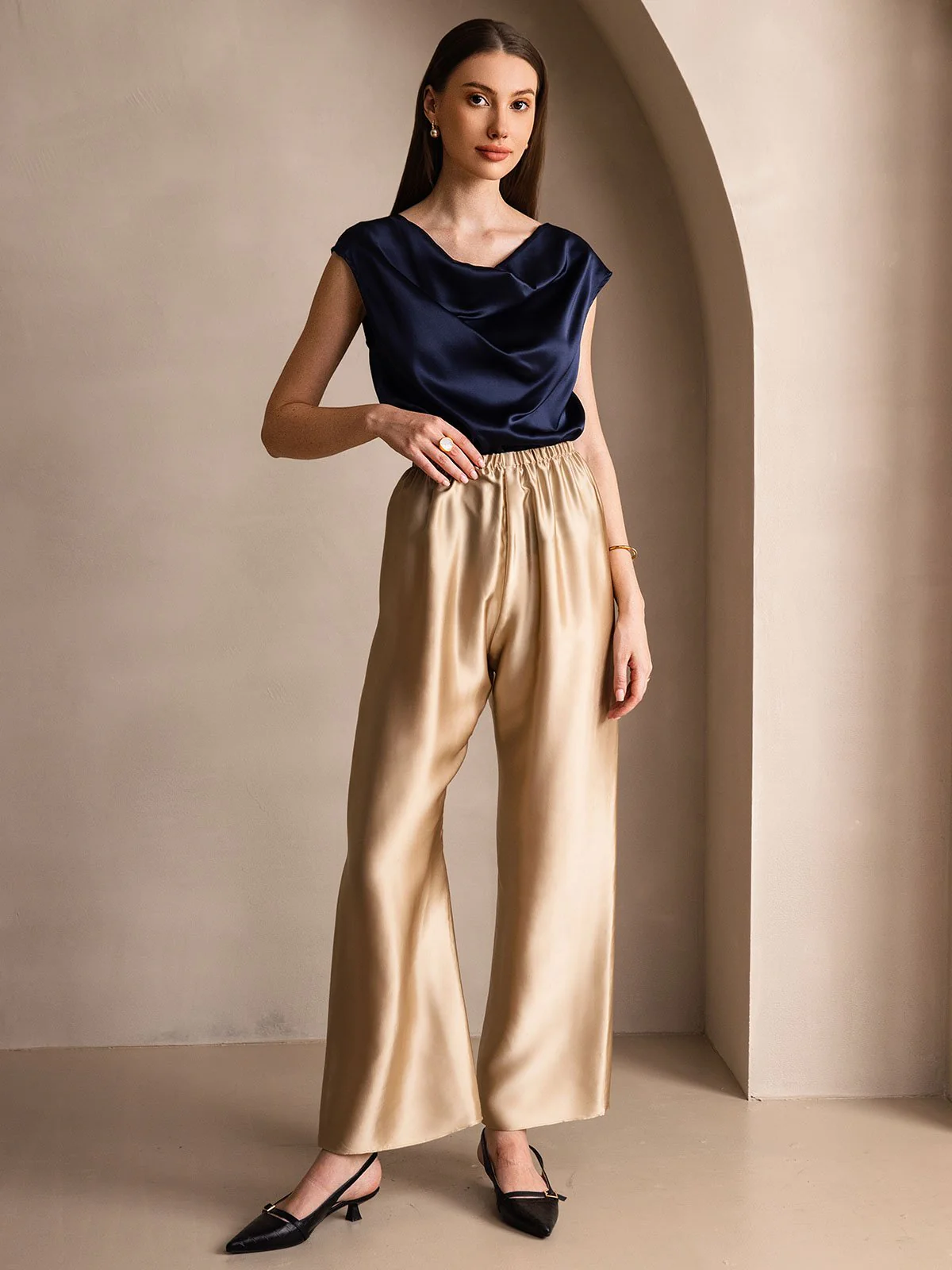 19Momme Silk Wide Leg Women's Pants with Elastic Waist Design - Image 7