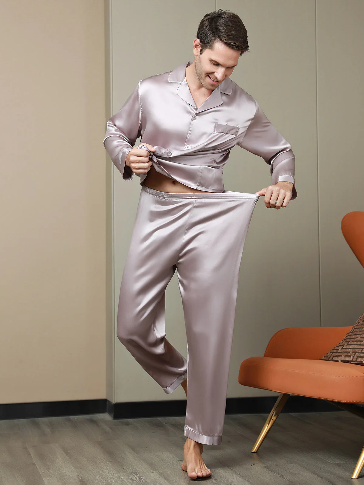 Pure Silk Long Sleeve Notch Collar Men's Pajamas Set with Button Up Design - Image 32
